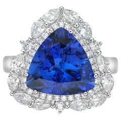 4.7 Carat Tanzanite and White Diamond Ring in 18 Karat White Gold