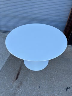 47” Saarinen Tulip Dining Table for Knoll