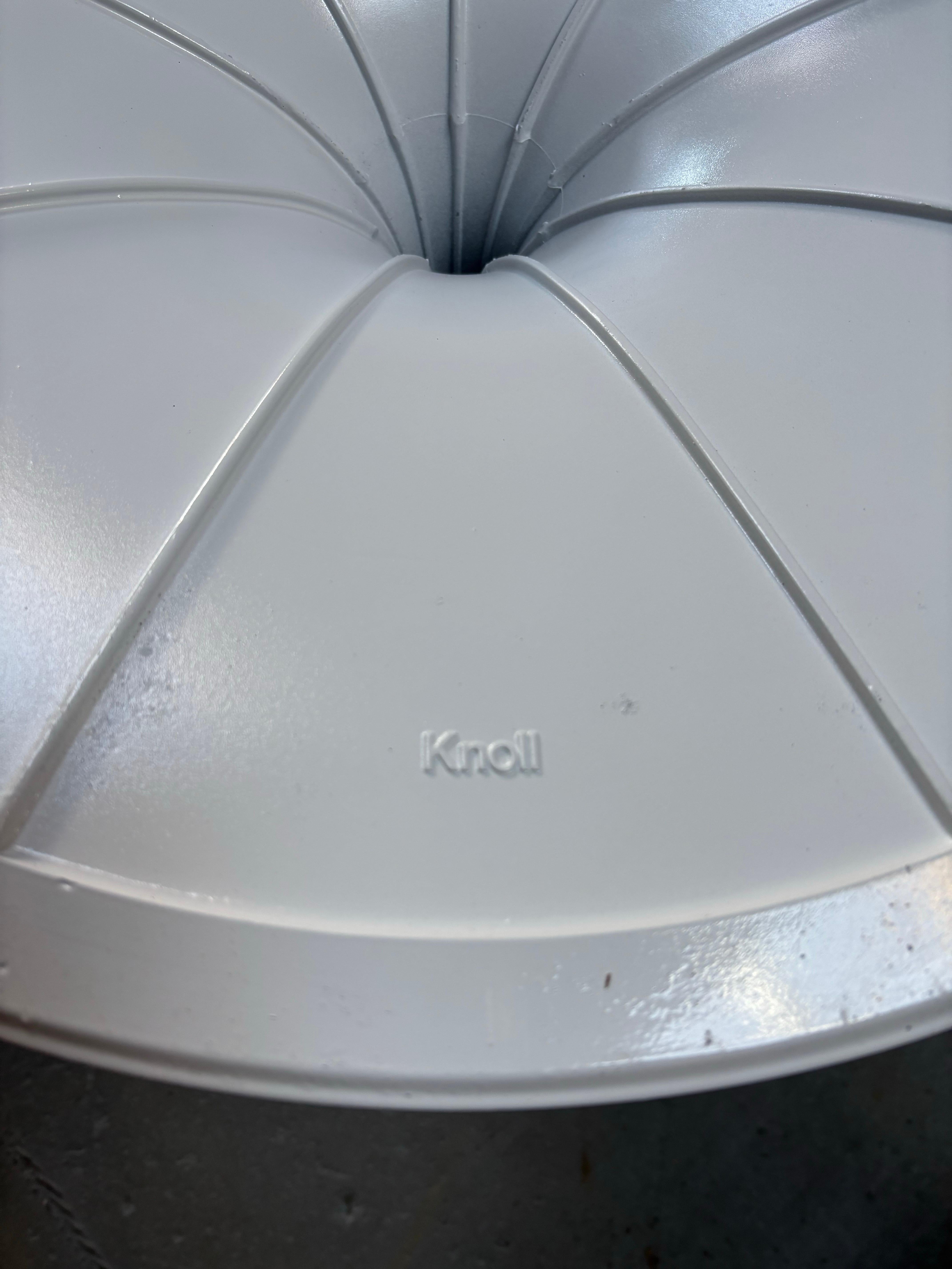 47” Saarinen Tulip Dining Table for Knoll 1