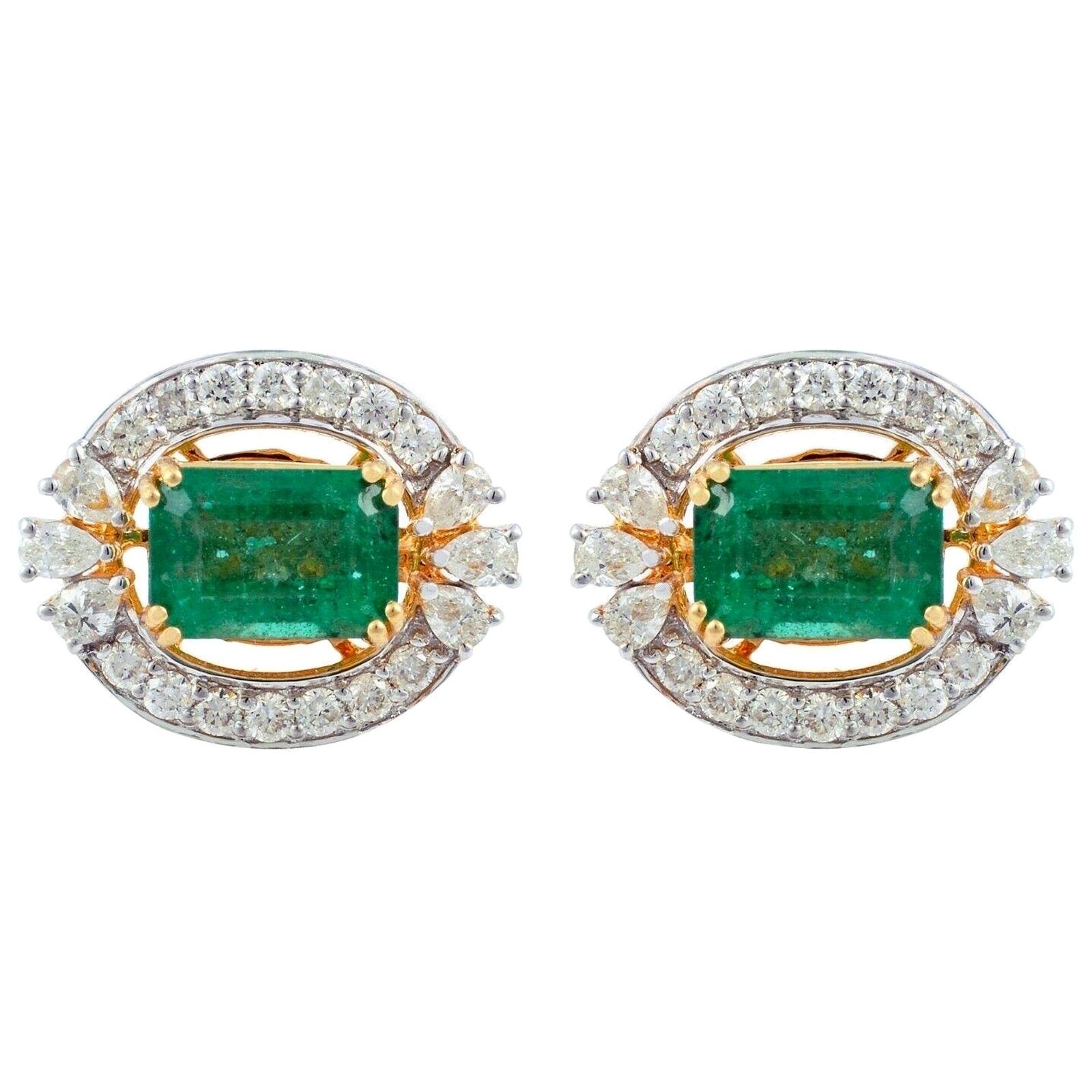 4.70 Carat Emerald Diamond 18 Karat Gold Stud Earrings For Sale