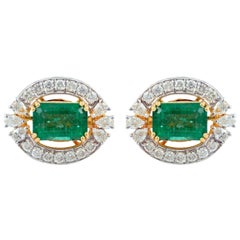 Clous d'oreilles en or 18 carats avec diamants et émeraudes de 4,70 carats