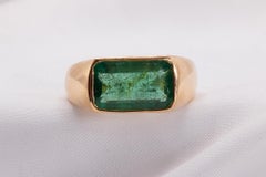 4.70 Carat Emerald In Hand Made Signet-Style 14K Yellow Gold Ring