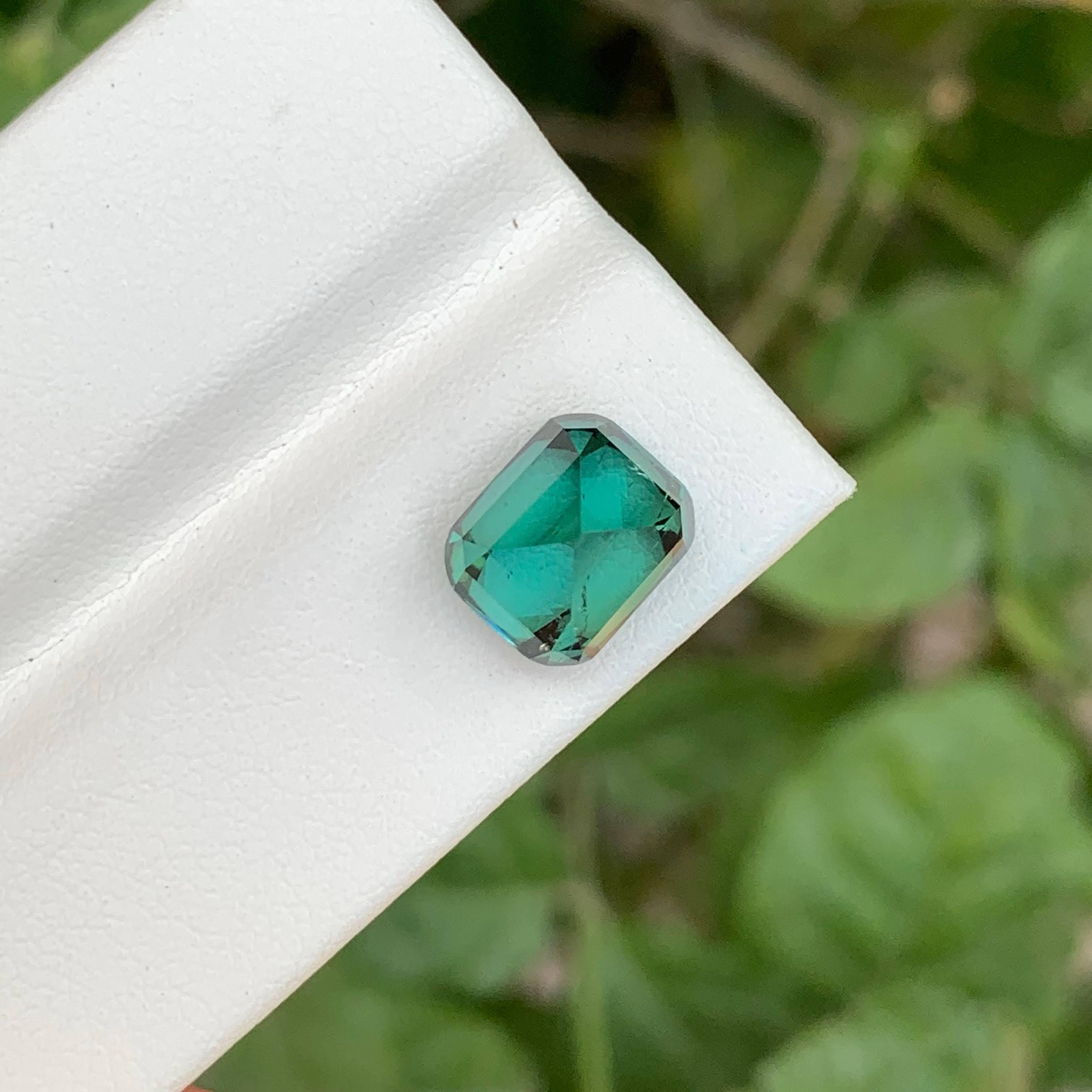 4,70 quilates de turmalina verde laguna suelta talla cojín gema afgana Moderno en venta