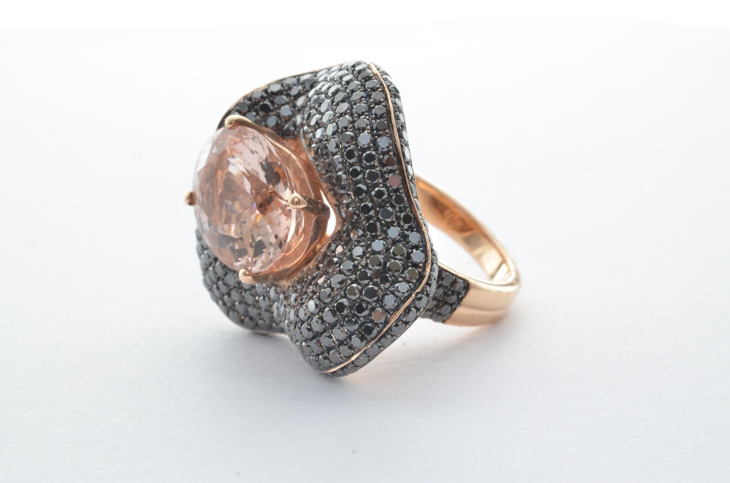 Oval Cut 4.70 Carat Morganite and Black Diamond Ring in 14 Karat Rose Gold For Sale