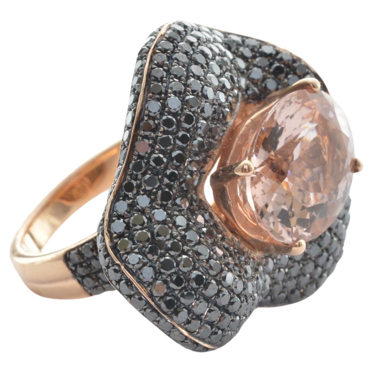 4.70 Carat Morganite and Black Diamond Ring in 14 Karat Rose Gold For Sale