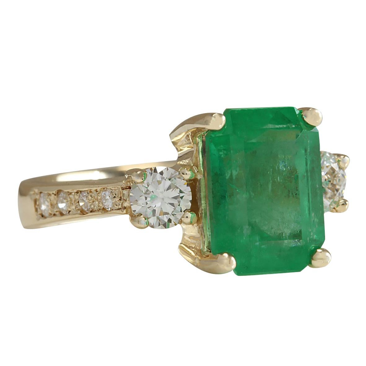 Stamped: 14K Yellow Gold
Total Ring Weight: 5.0 Grams
Emerald Weight is 4.00 Carat (Measures: 10.00x8.00 mm)
Diamond Weight is 0.70 Carat
Color: F-G, Clarity: VS2-SI1
Face Measures: 10.60x15.40 mm
Sku: [702716W]