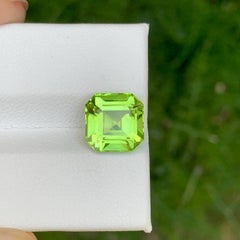 4.70 Carat Natural Loose Apple Green Peridot Asscher Cut Pakistani Gemstone