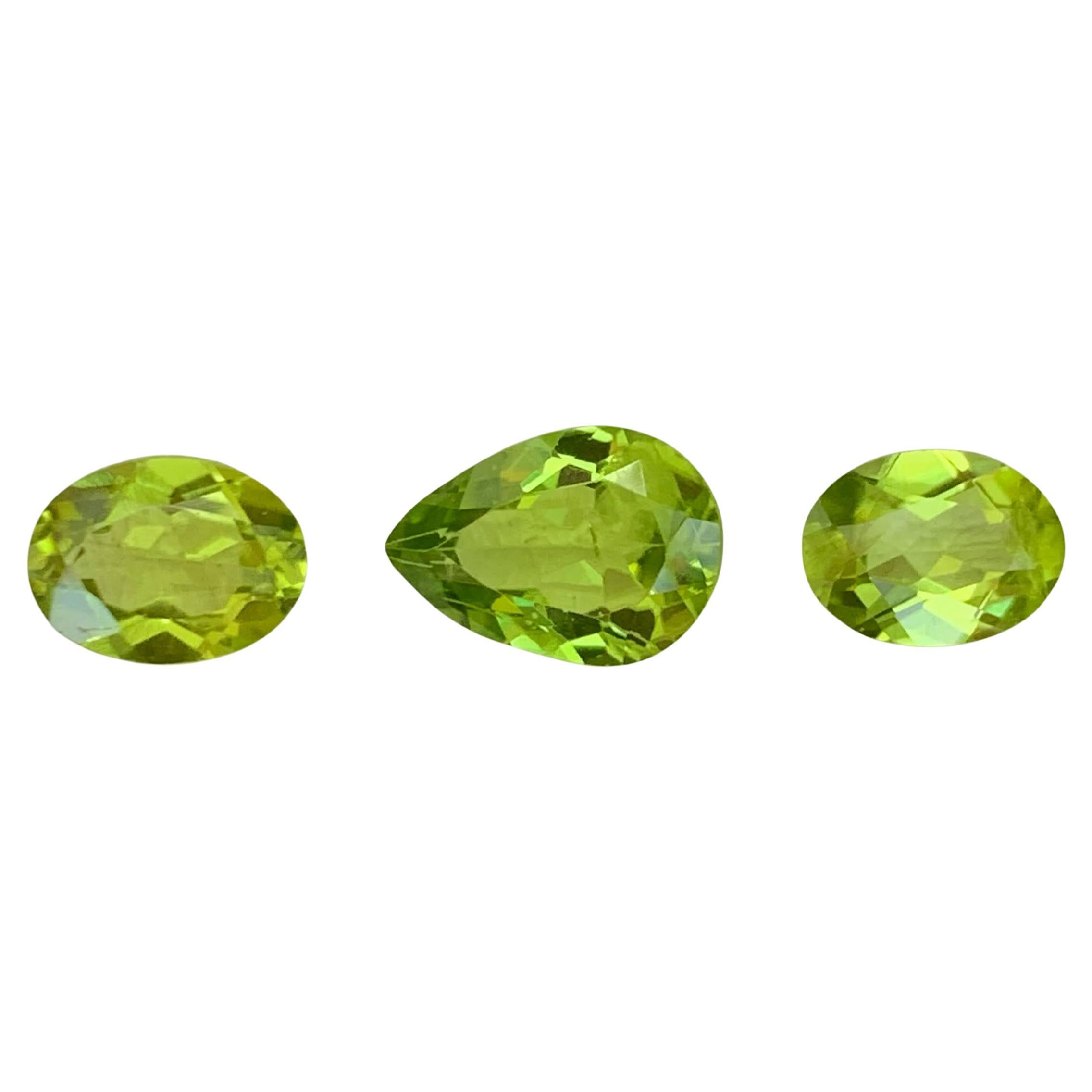 4.70 Carat Natural Loose Green Peridot Stone Set Pakistani Gemstones (pierres précieuses pakistanaises)