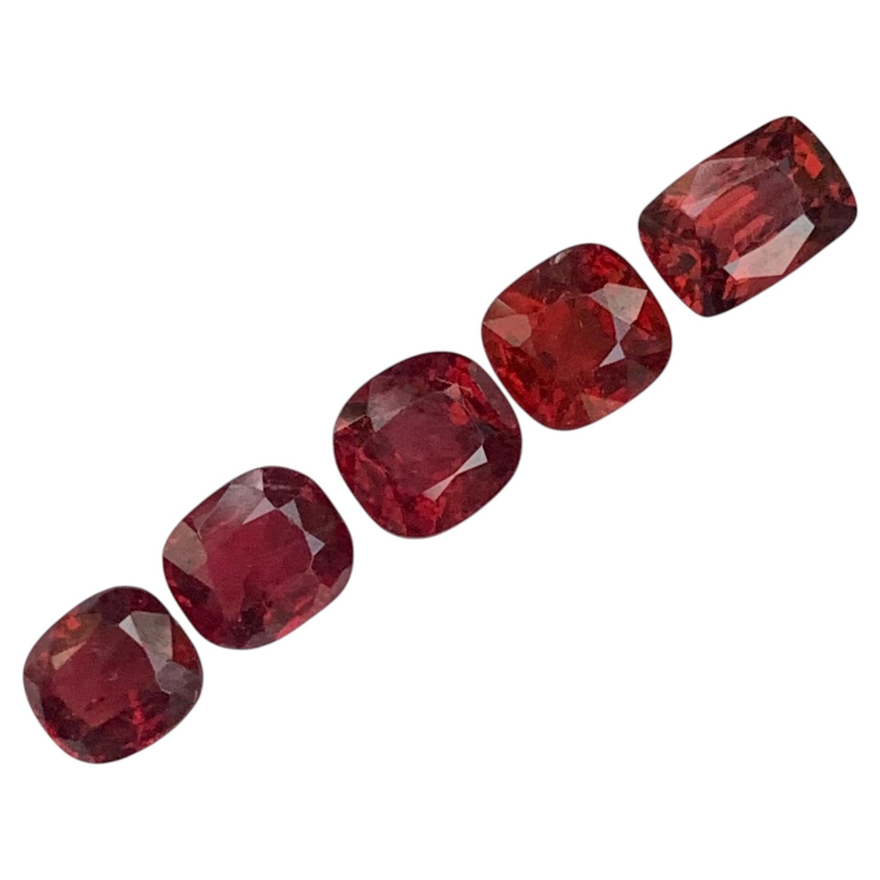 Lote de espinelas rojas sueltas naturales de 4,70 quilates para joyería