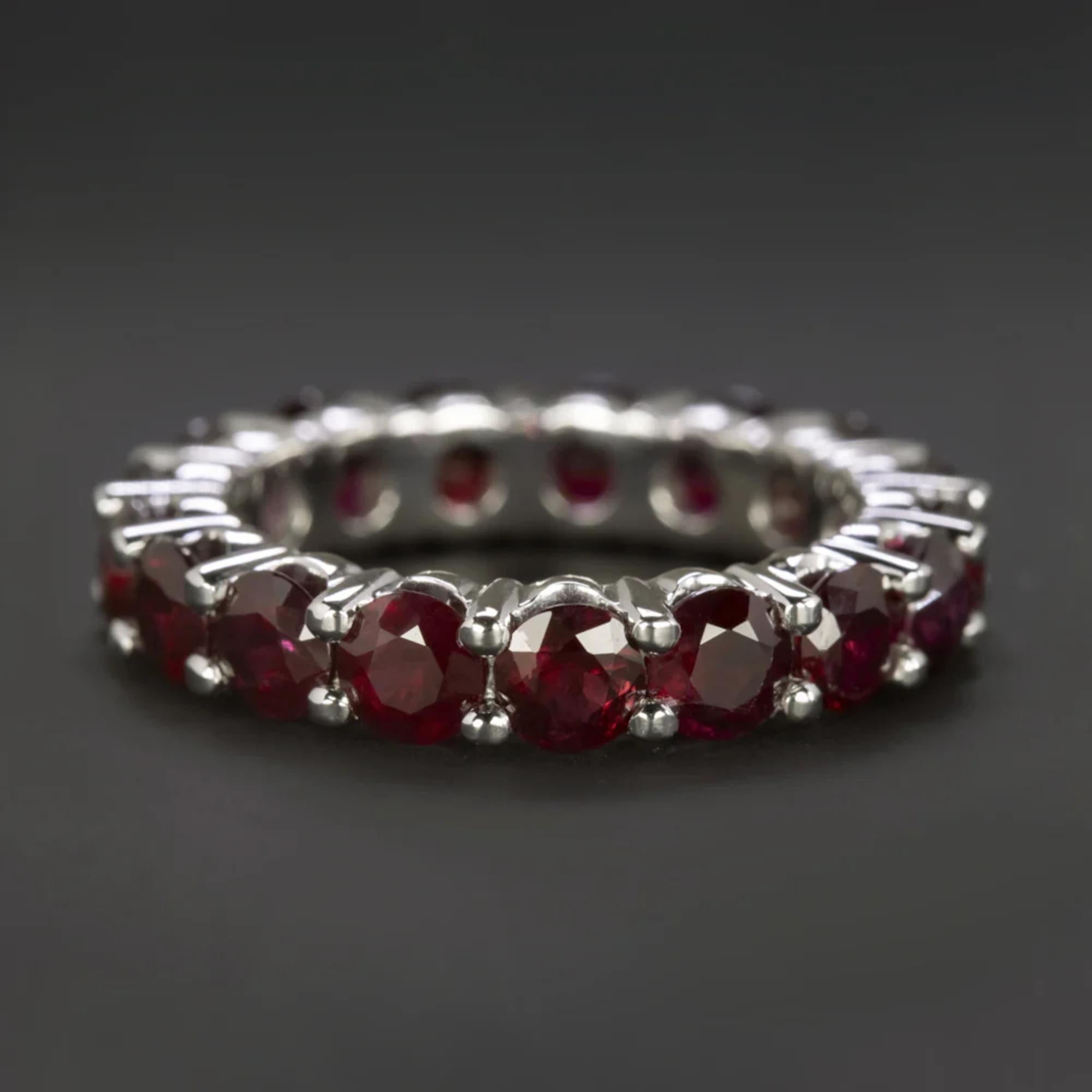 Contemporary 4.70 Carat Natural Red Ruby 14k White Gold Eternity Band Ring For Sale