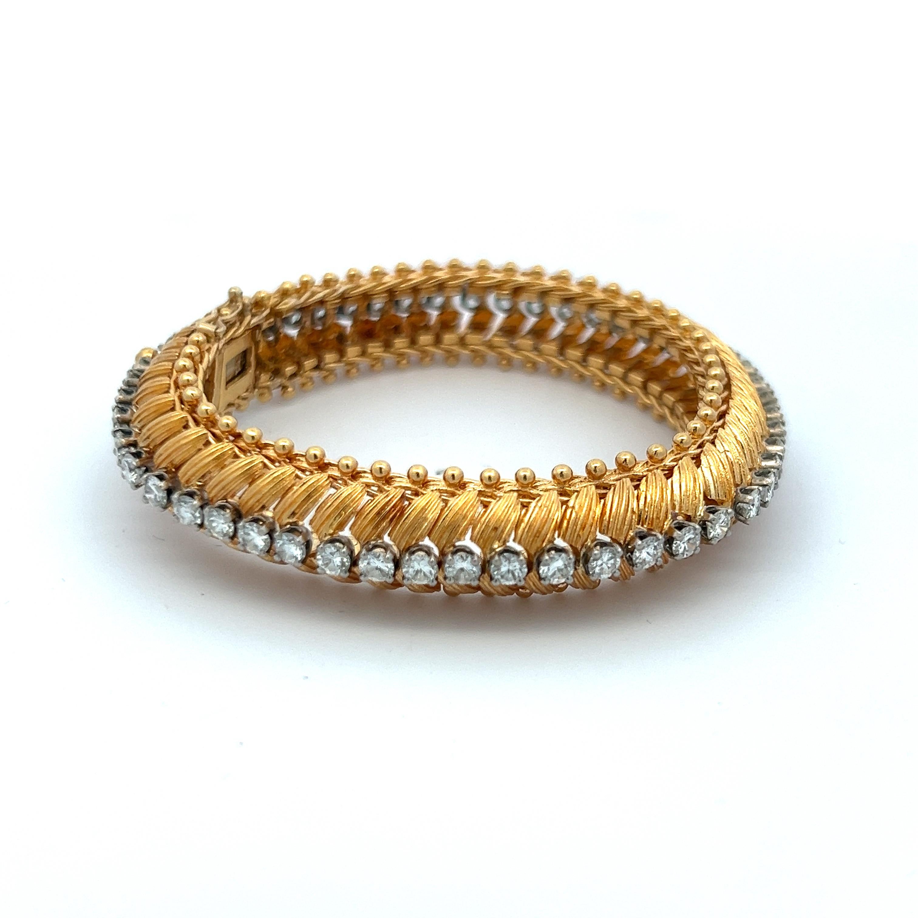 4,70 Karat Runder Brillant G SI1 Diamant 18 Karat Gelbgold A Link-Armband (Brillantschliff) im Angebot