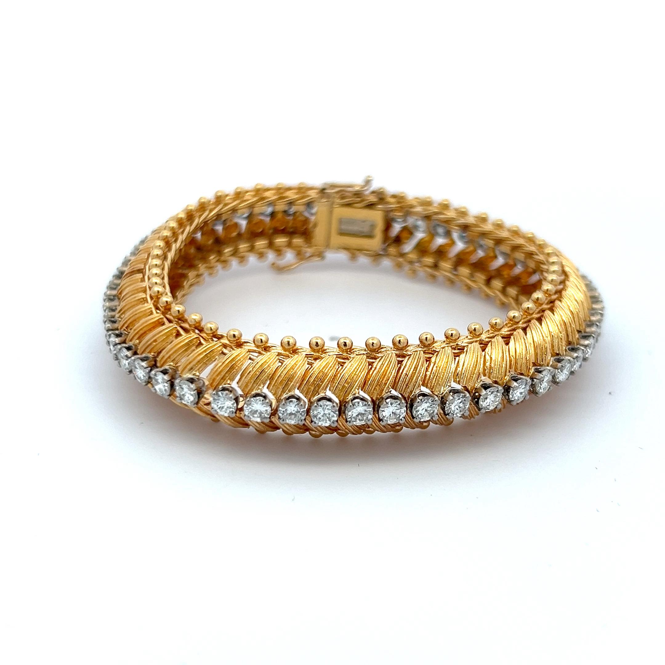 4,70 Karat Runder Brillant G SI1 Diamant 18 Karat Gelbgold A Link-Armband im Angebot 4
