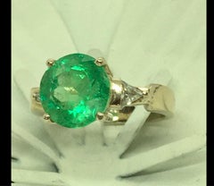 4.70 Carat Round Colombian Emerald Diamond Engagement Ring 18 Karat Gold
