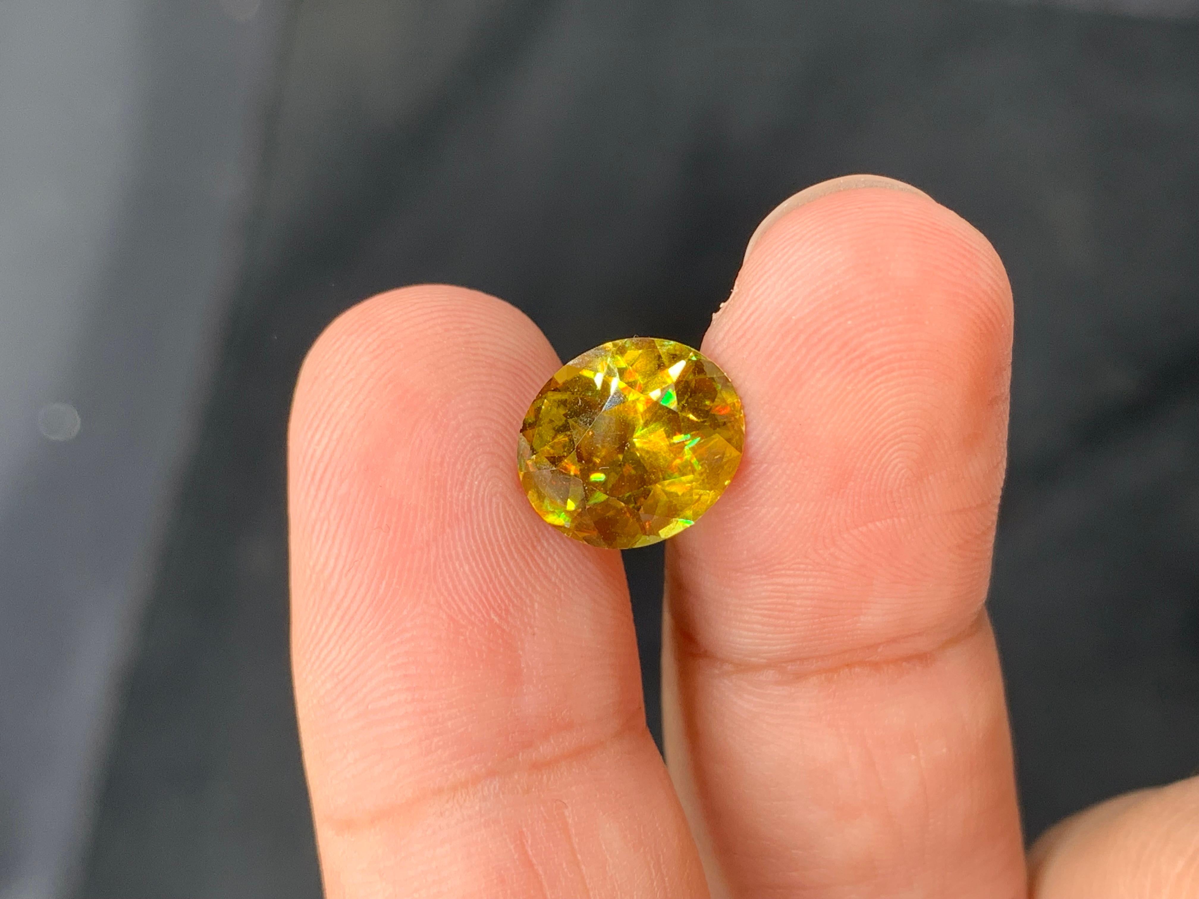 Arts and Crafts AAA Top Quality 4.70 Carat Natural Loose Fire Sphene Titanite Ring Gemstone For Sale