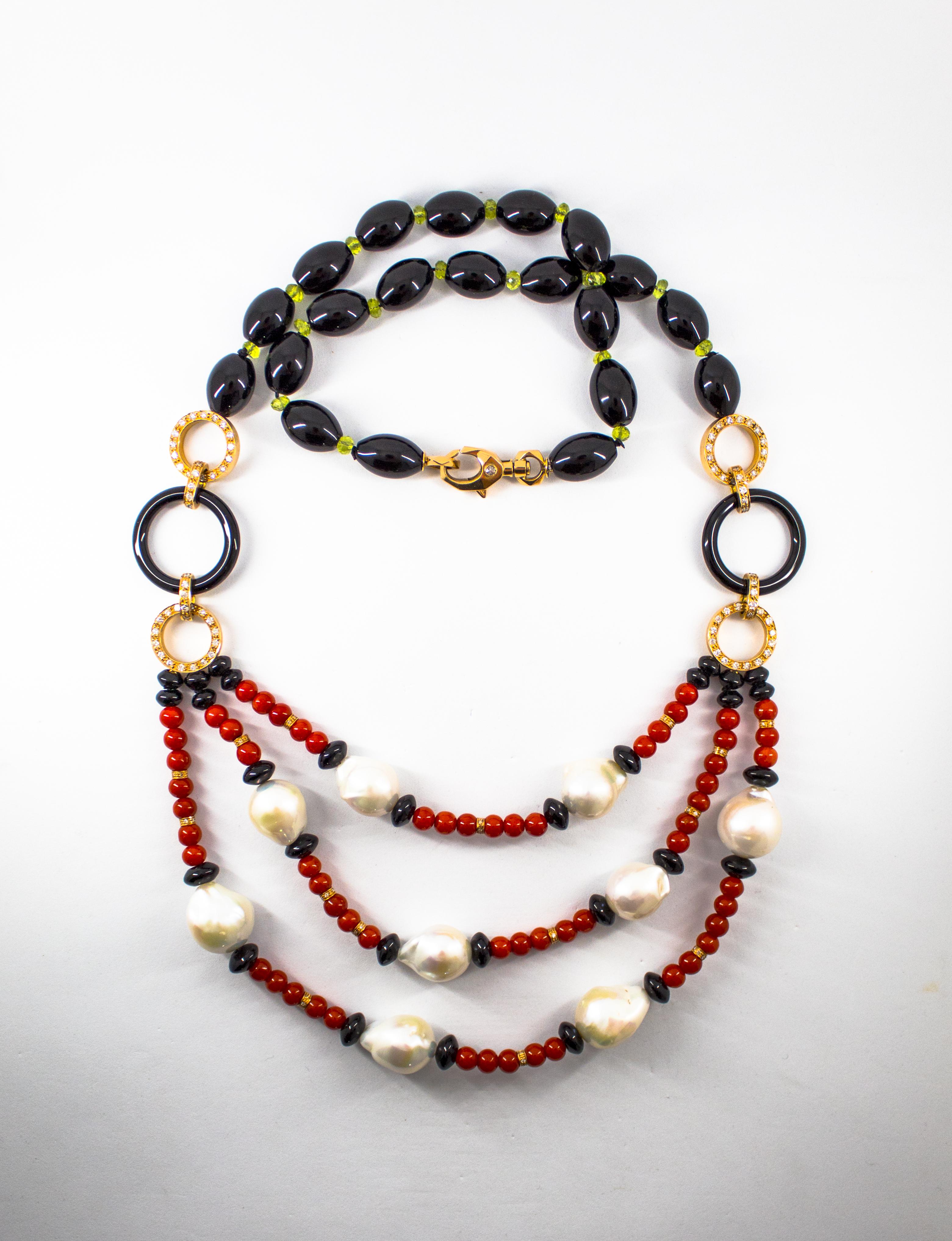 4,70 Karat Weißer Diamant Peridot Rote Koralle Onyx Perle Gelbgold Tropfen-Halskette im Angebot 2