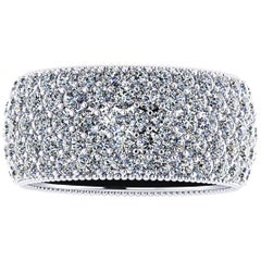 Bague large en or blanc 18 carats avec pavé de diamants blancs de 4,70 carats