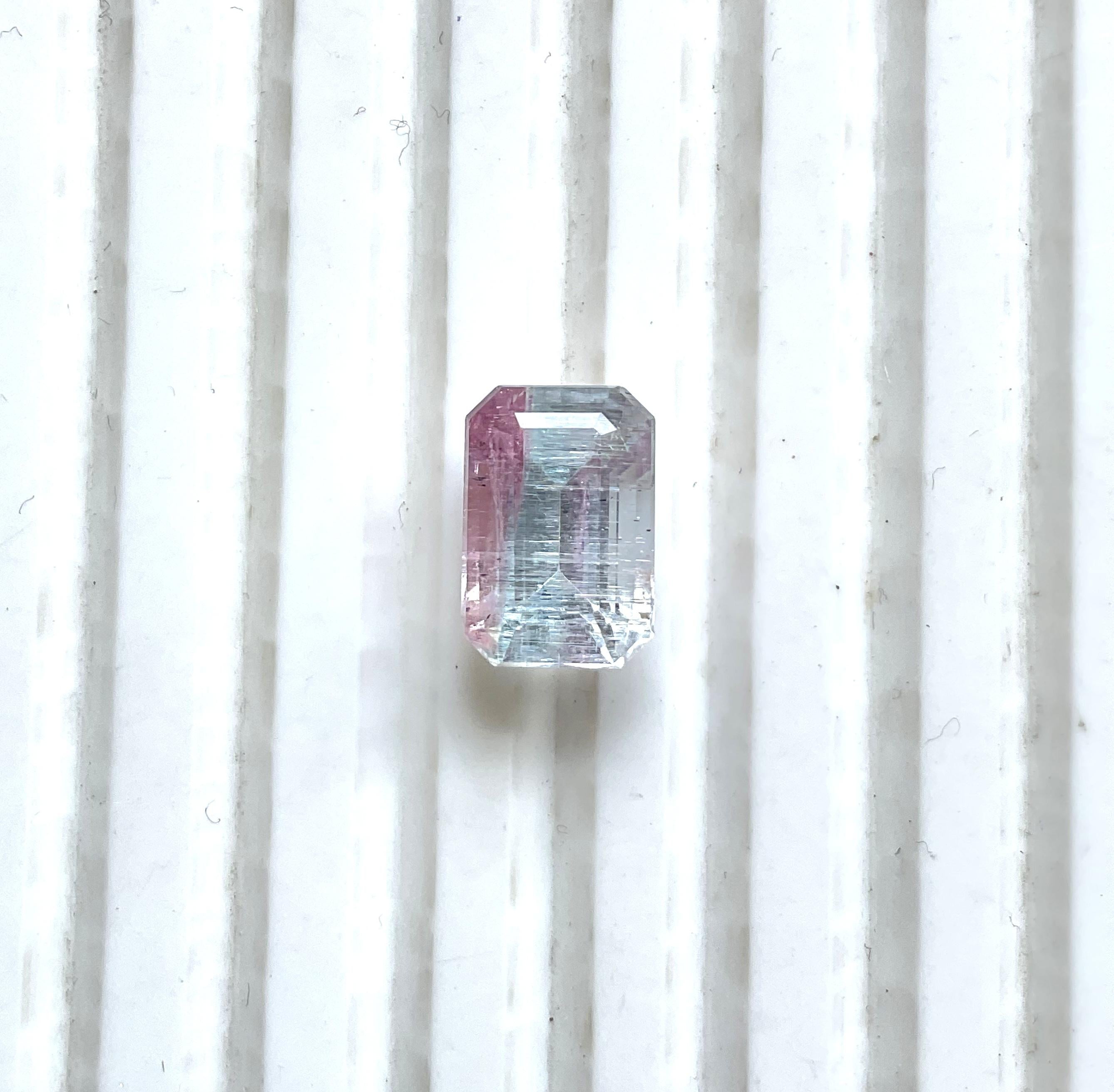 4.70 Carats BI Color Tourmaline Octa Faceted Cut stone Top Quality Natural gem

Pierre précieuse - Tourmaline
Poids - 4,70 carats
Forme - octogone
Taille -  11x8x7 MM
Pièces - 1