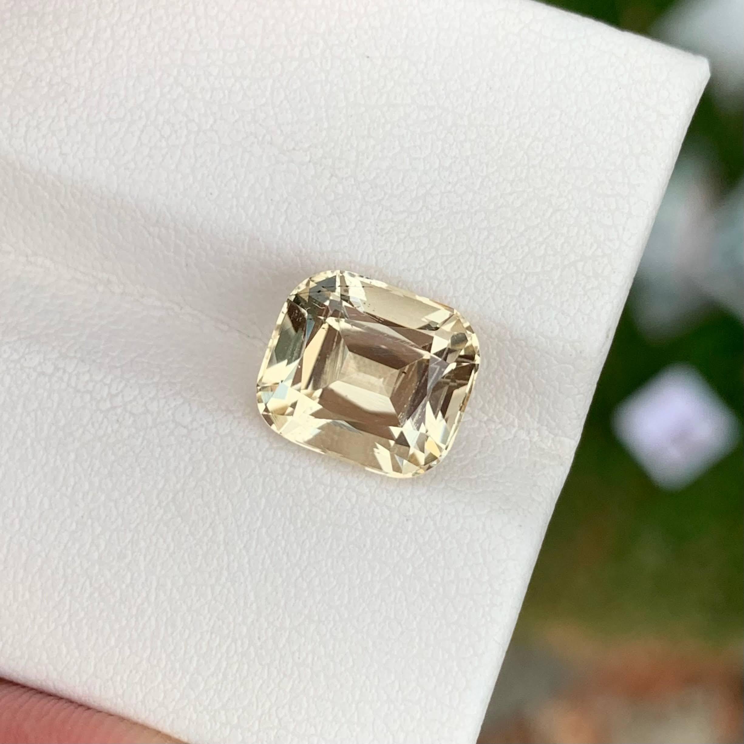 Women's or Men's 4.70 Carats Light Yellow Loose Scapolite Stone Cushion Cut Tanzanian Gemstone For Sale