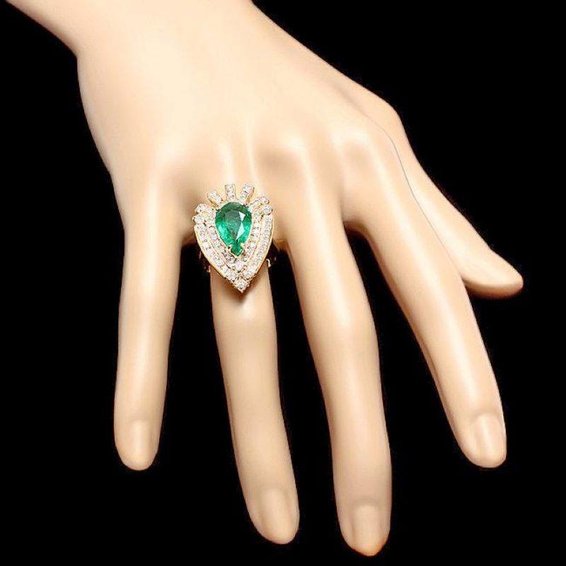 4.70 Carats Natural Emerald & Diamond 14k Solid Yellow Gold Ring In New Condition For Sale In Los Angeles, CA