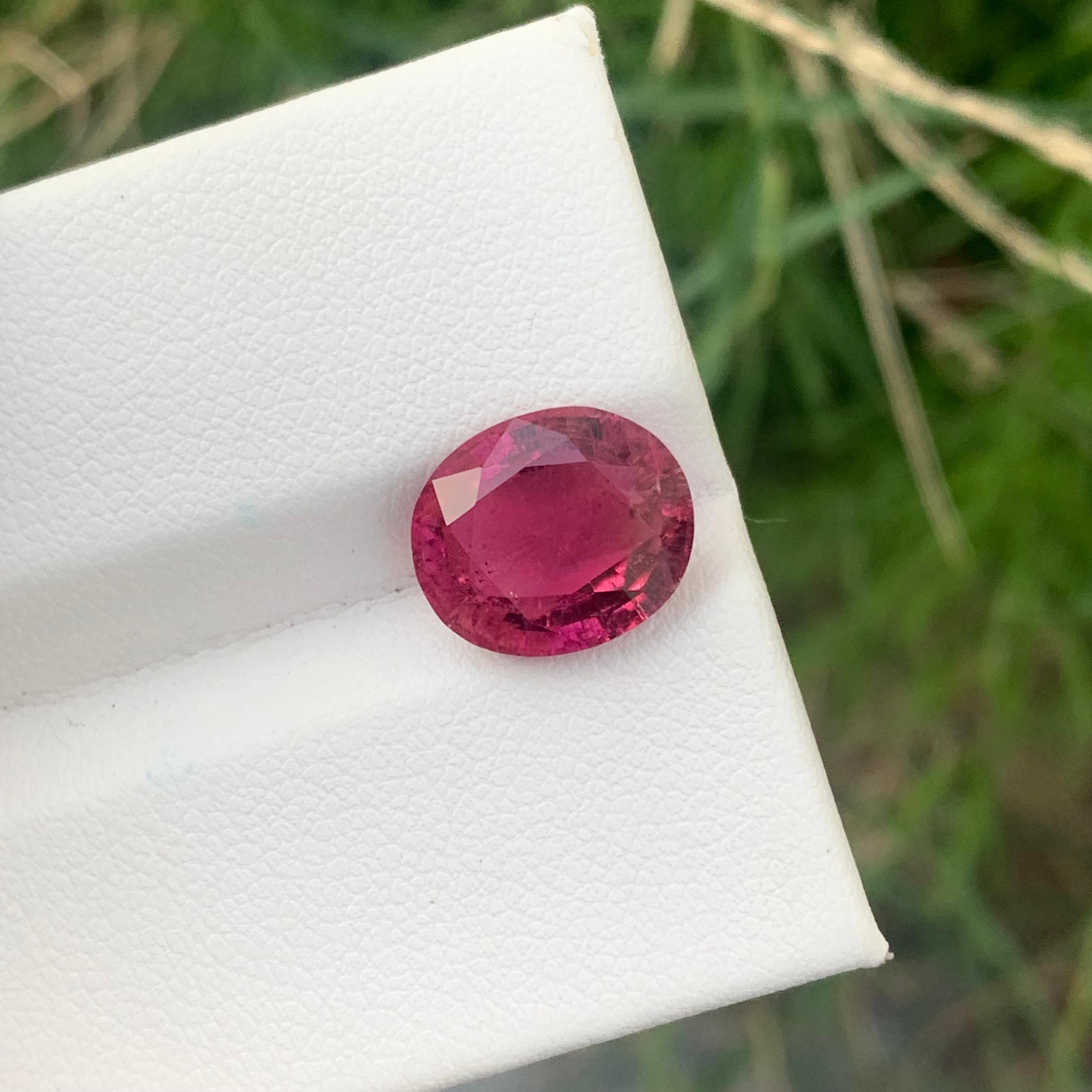 4,70 Quilates Gema Natural de Turmalina Rubelita Rojo Rosado Facetada en venta 6