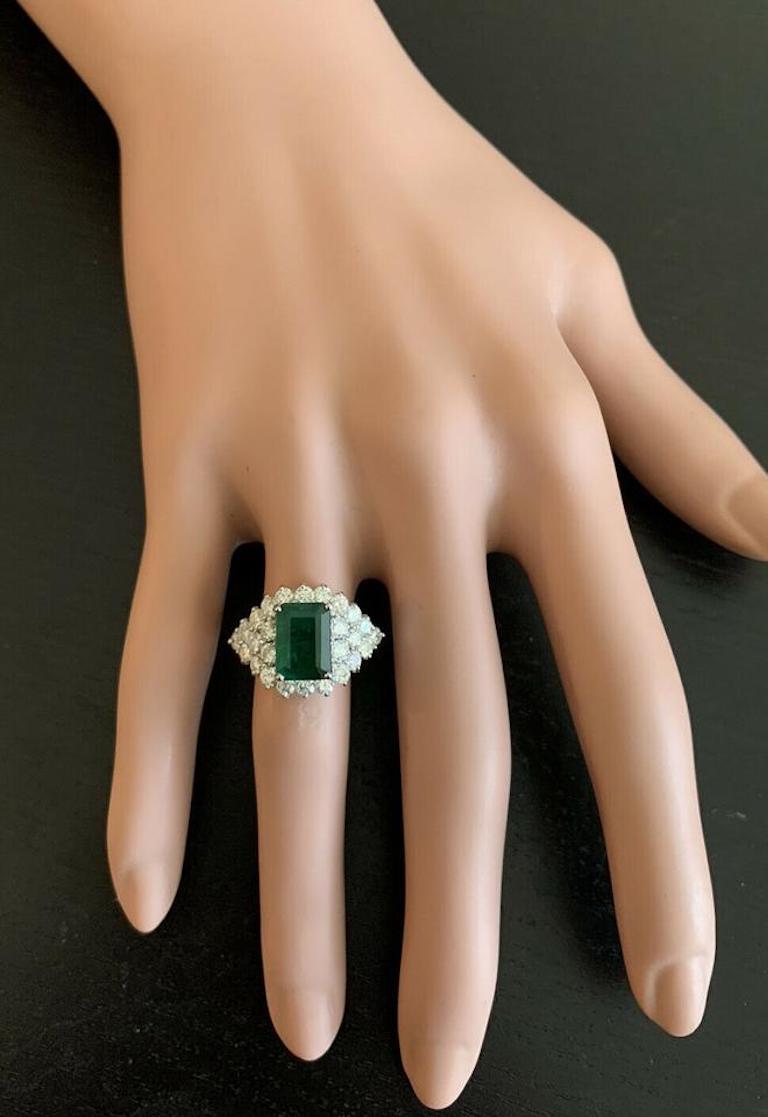 4.70 Carat Natural Emerald and Diamond 14 Karat Solid White Gold Ring For Sale 1