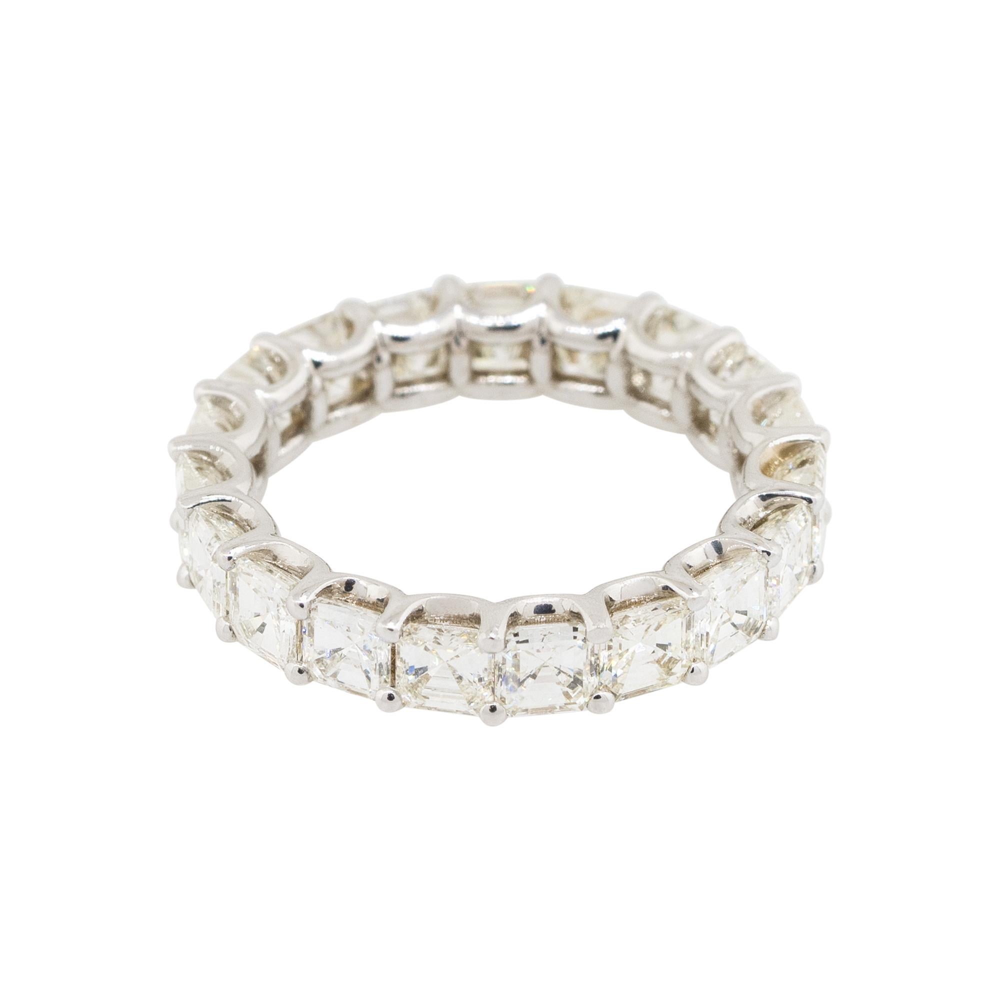 4.71 Carat Asscher Cut Diamond Eternity Wedding Ring 18 Karat in Stock In Excellent Condition For Sale In Boca Raton, FL