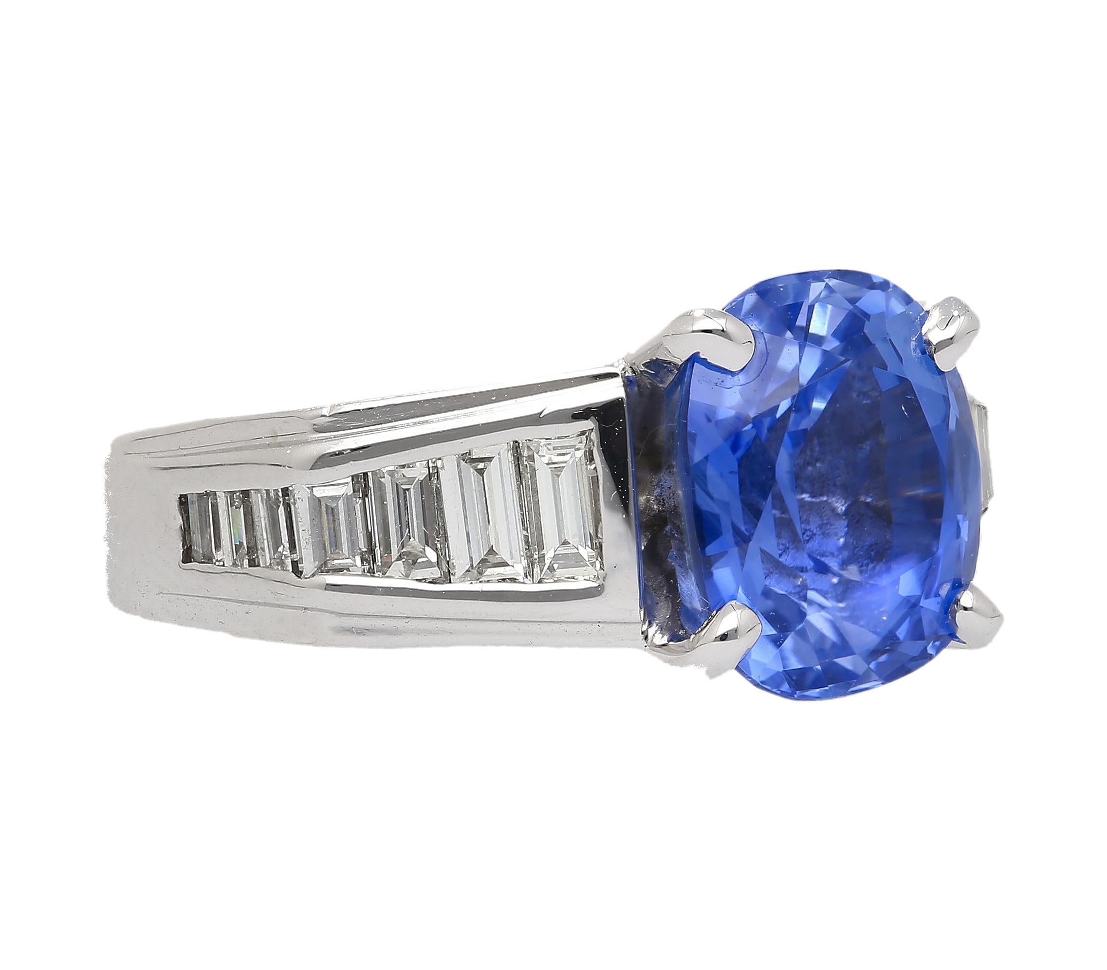Women's 4.71 Carat Oval Cut Sri Lanka Sapphire and Diamond 18K White Gold Ring For Sale