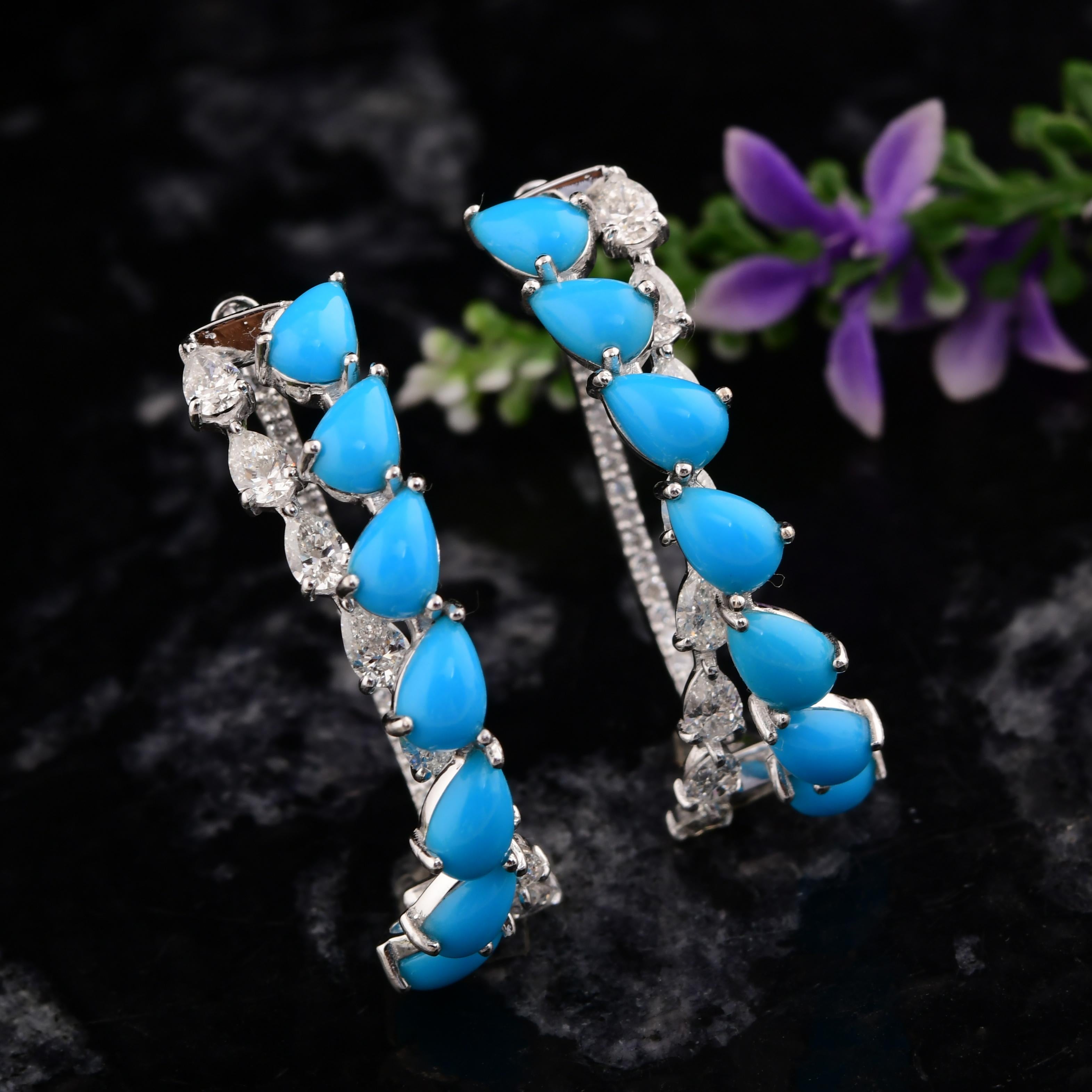 Pear Cut 4.71 Carat Turquoise Hoop Earrings 2.16 Carat SI/H Diamond 18 Karat White Gold For Sale