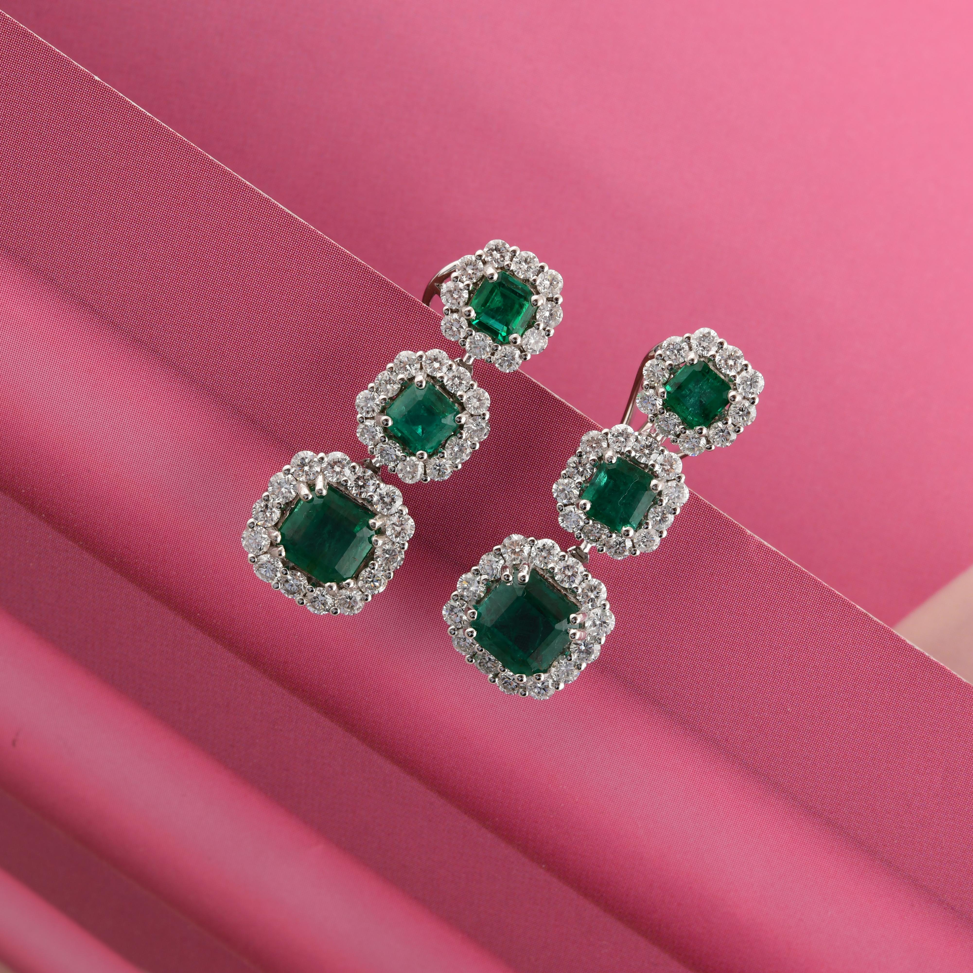 Modern 4.71 Carat Zambian Emerald 2.12 Carat SI/H Diamond Earrings 18 Karat White Gold For Sale