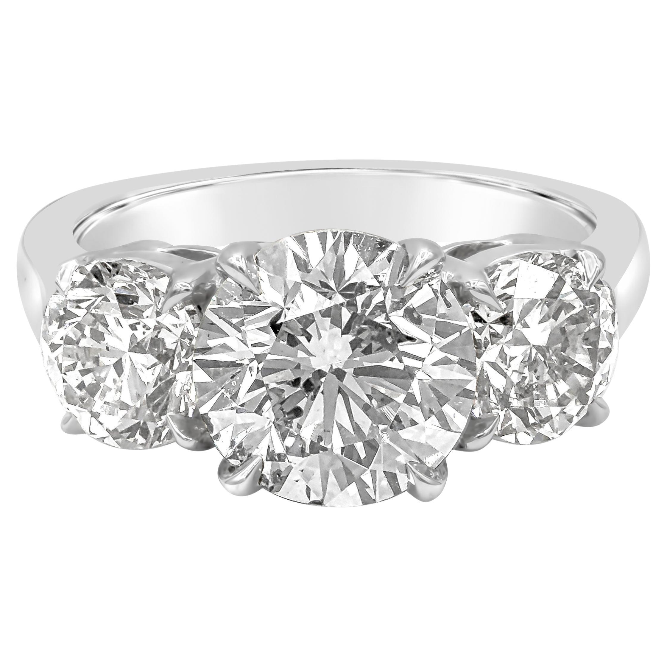 4.71 Carats Total Round Cut Diamond Three-Stone Engagement Ring For Sale