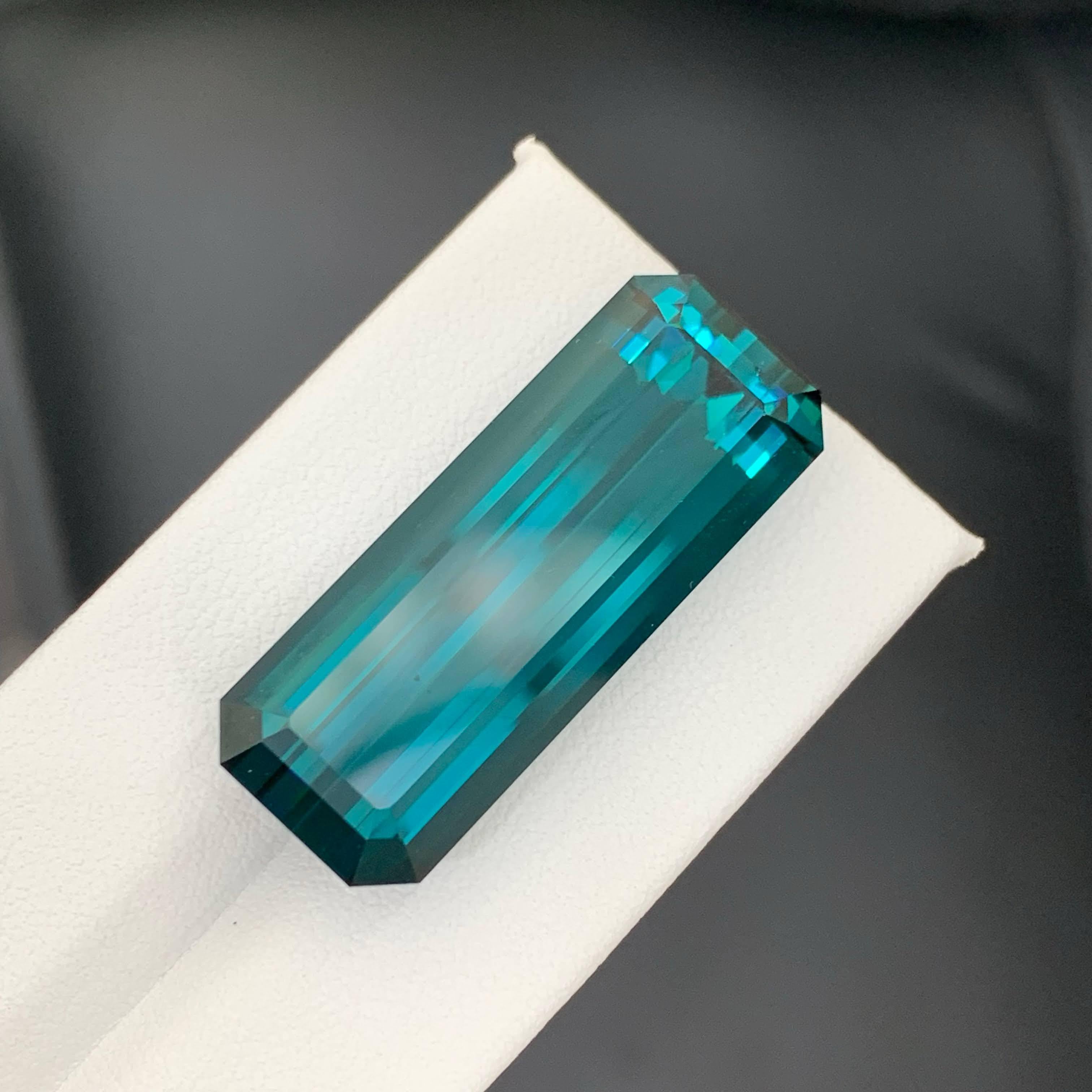 47.15 Carat Naturel Loose Blue Tourmaline Stone Emerald Cut Afghan Gemstone en vente 3