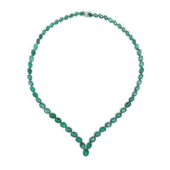 Collar de Esmeralda de Zambia de 47,19 quilates, forma ovalada, oro blanco de 18 quilates