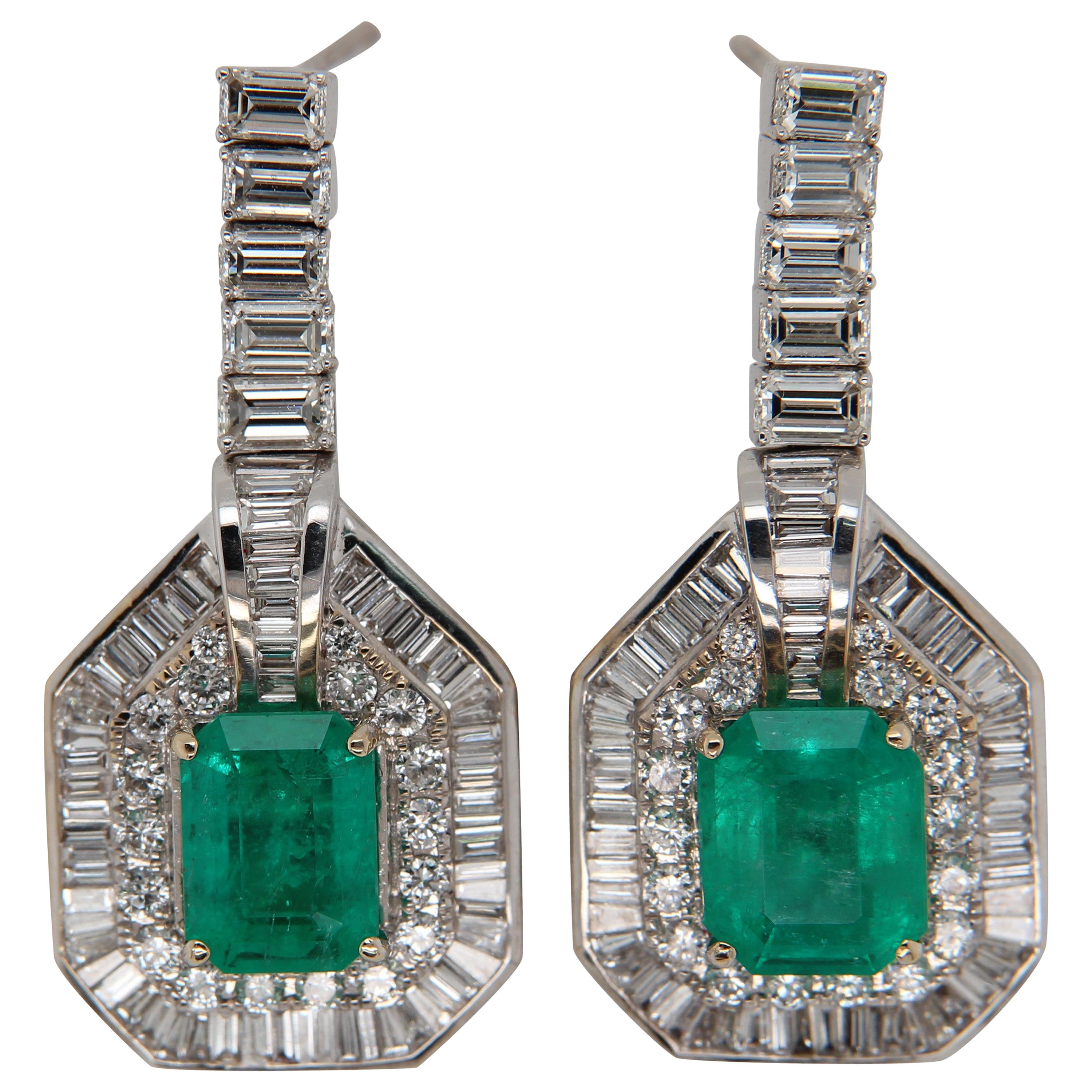 4.72 Carat Emerald and Diamond Earring in 18 Karat Gold