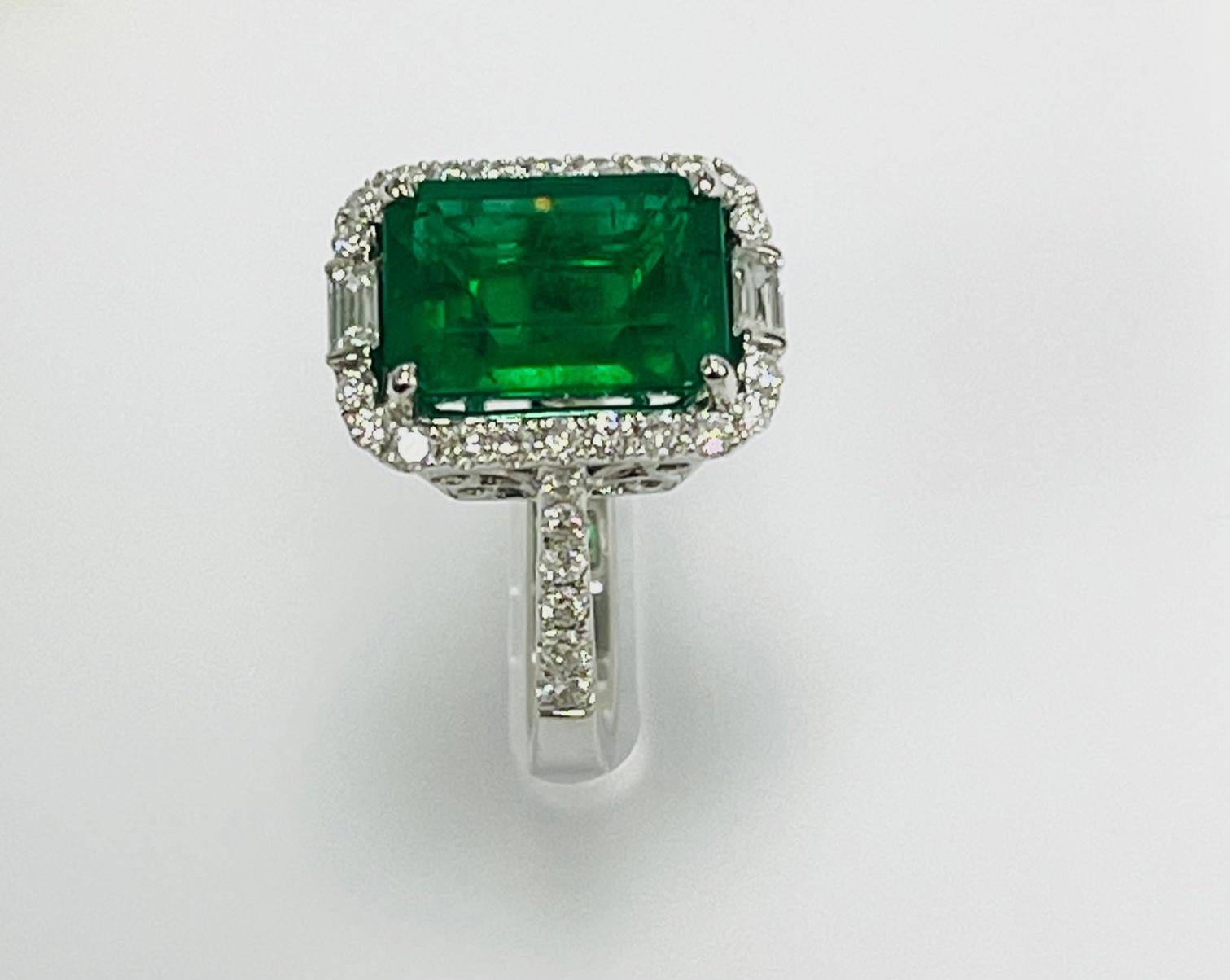 Emerald Cut 4.72 Carat Emerald Diamond Cocktail Ring For Sale