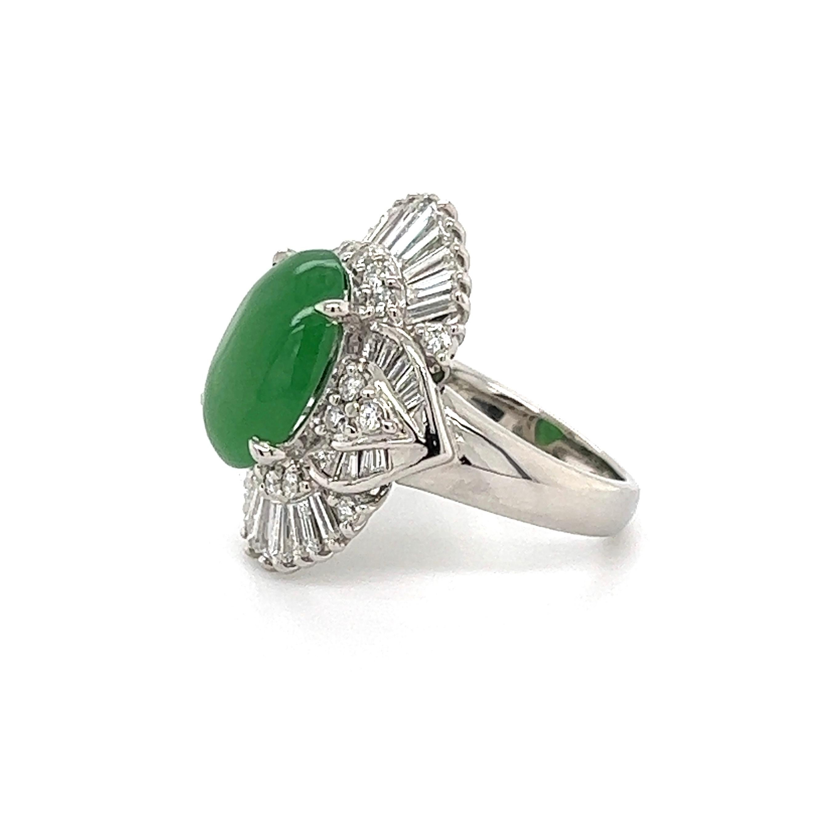 4.72 Carat Jadeite Jade and Diamond Platinum Ring Estate Fine Jewelry For Sale 1