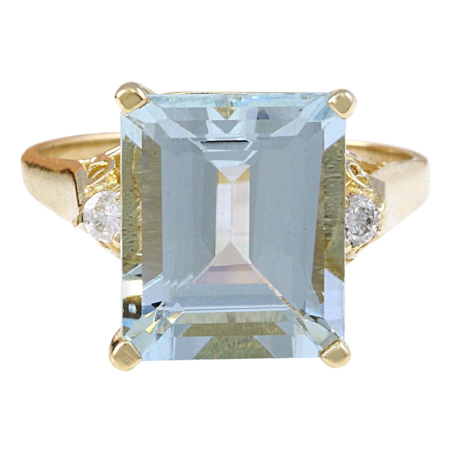 4.72 Carat Natural Aquamarine 14 Karat Solid Yellow Gold Diamond Ring For Sale