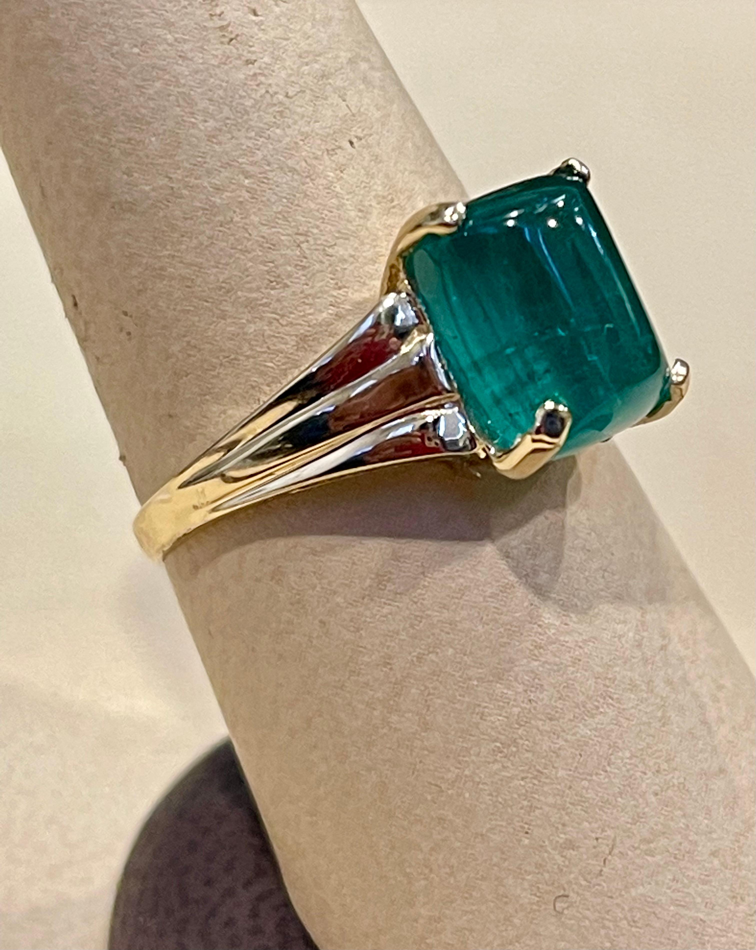 4.72 Karat Zuckerhut Smaragd Cabochon 14 Karat Gelbgold Cocktail-Ring Vintage 3