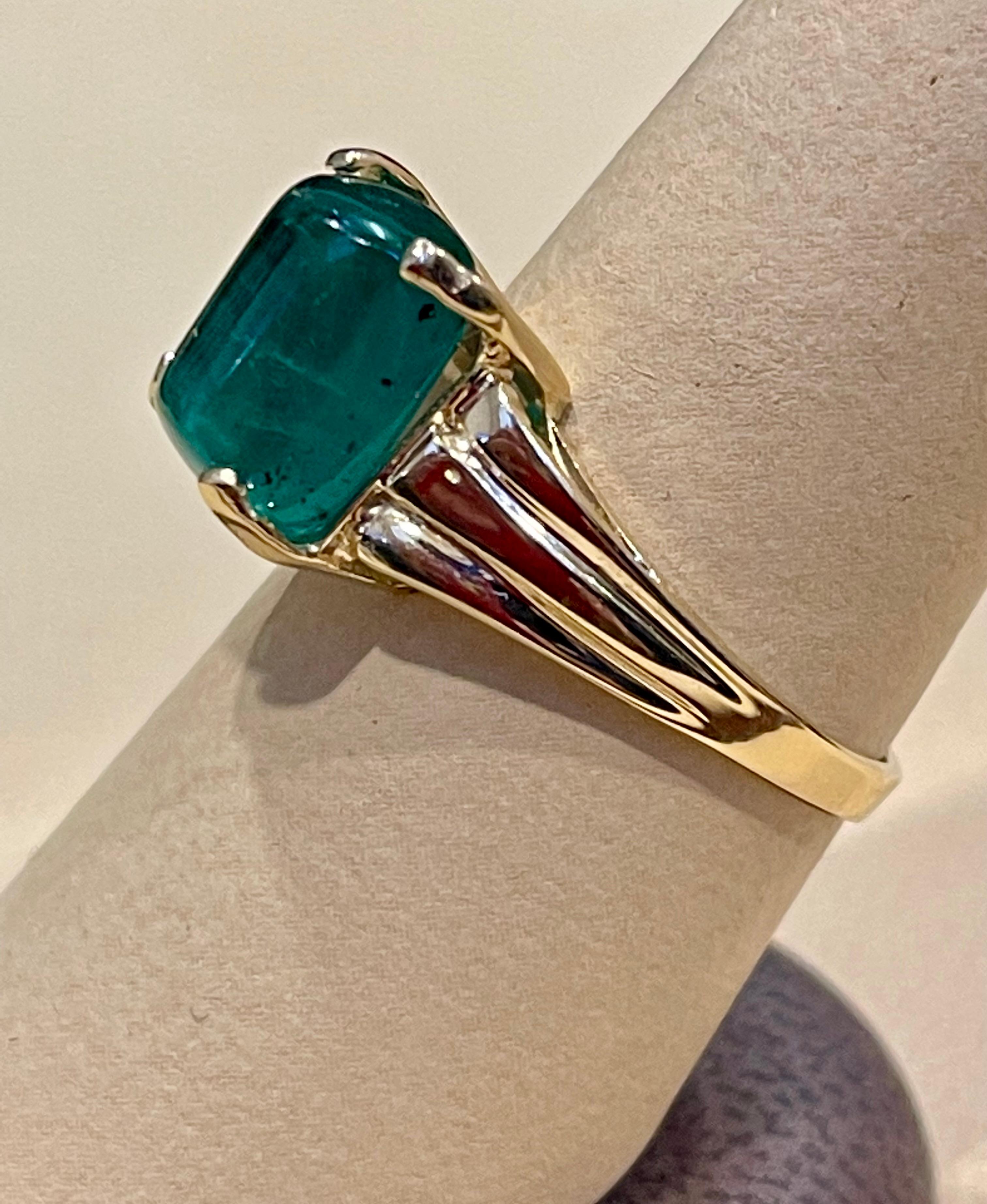 4.72 Karat Zuckerhut Smaragd Cabochon 14 Karat Gelbgold Cocktail-Ring Vintage 5