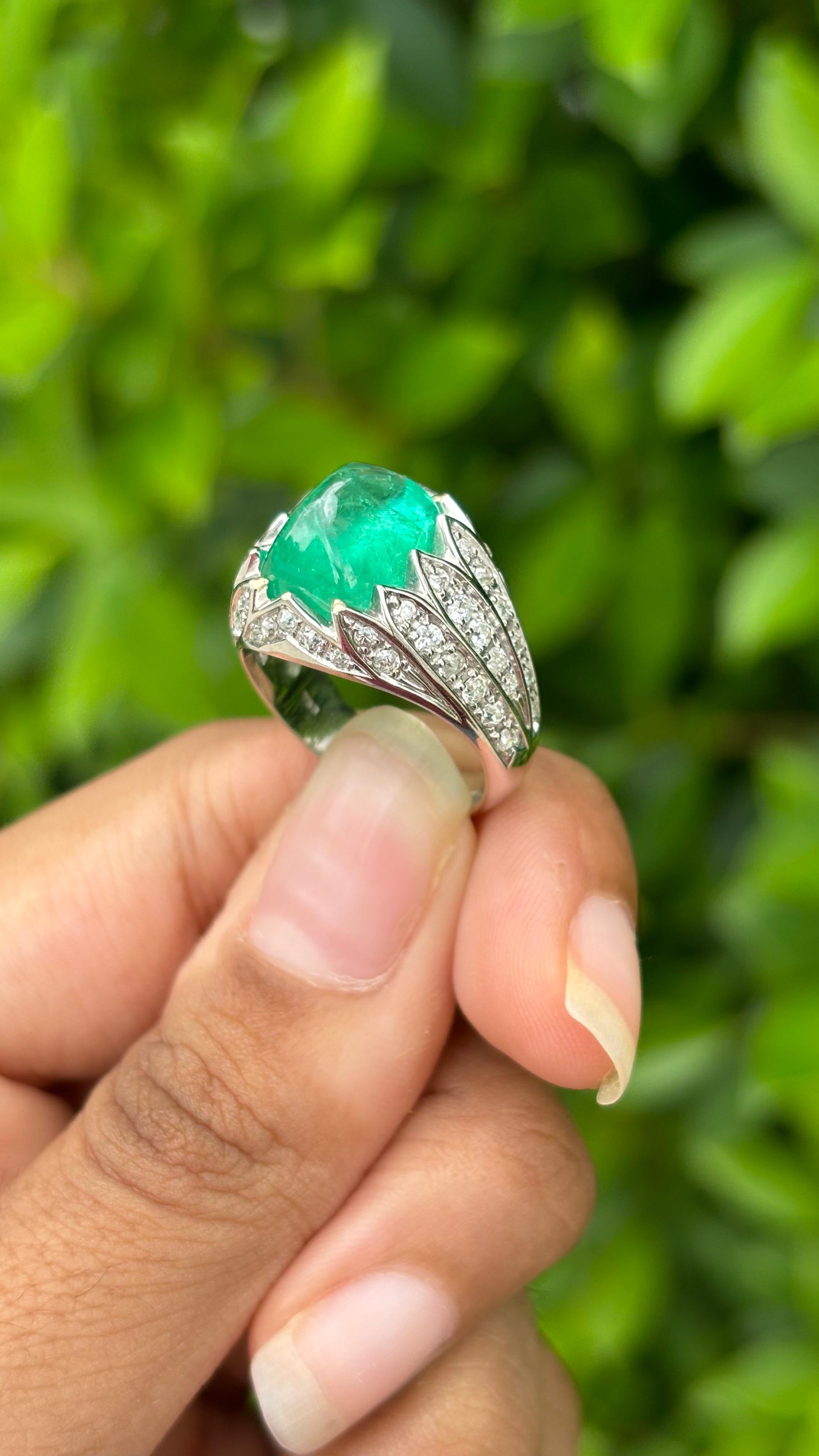 Cabochon 4.72ct Colombian Sugarloaf-cut Emerald & Diamond Ring in 18K White Gold For Sale