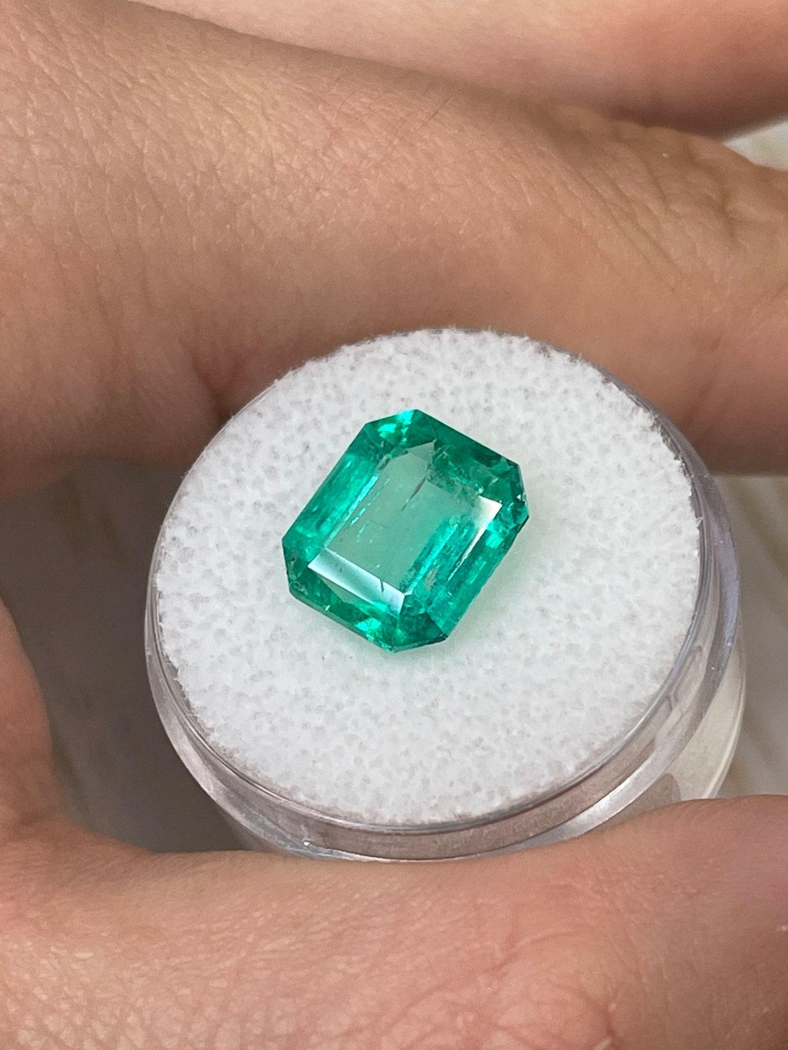 da uomo o donna 4.72ct Spready Bluish Green Asscher Cut Colombian Gem 11x10 Genuine May in vendita