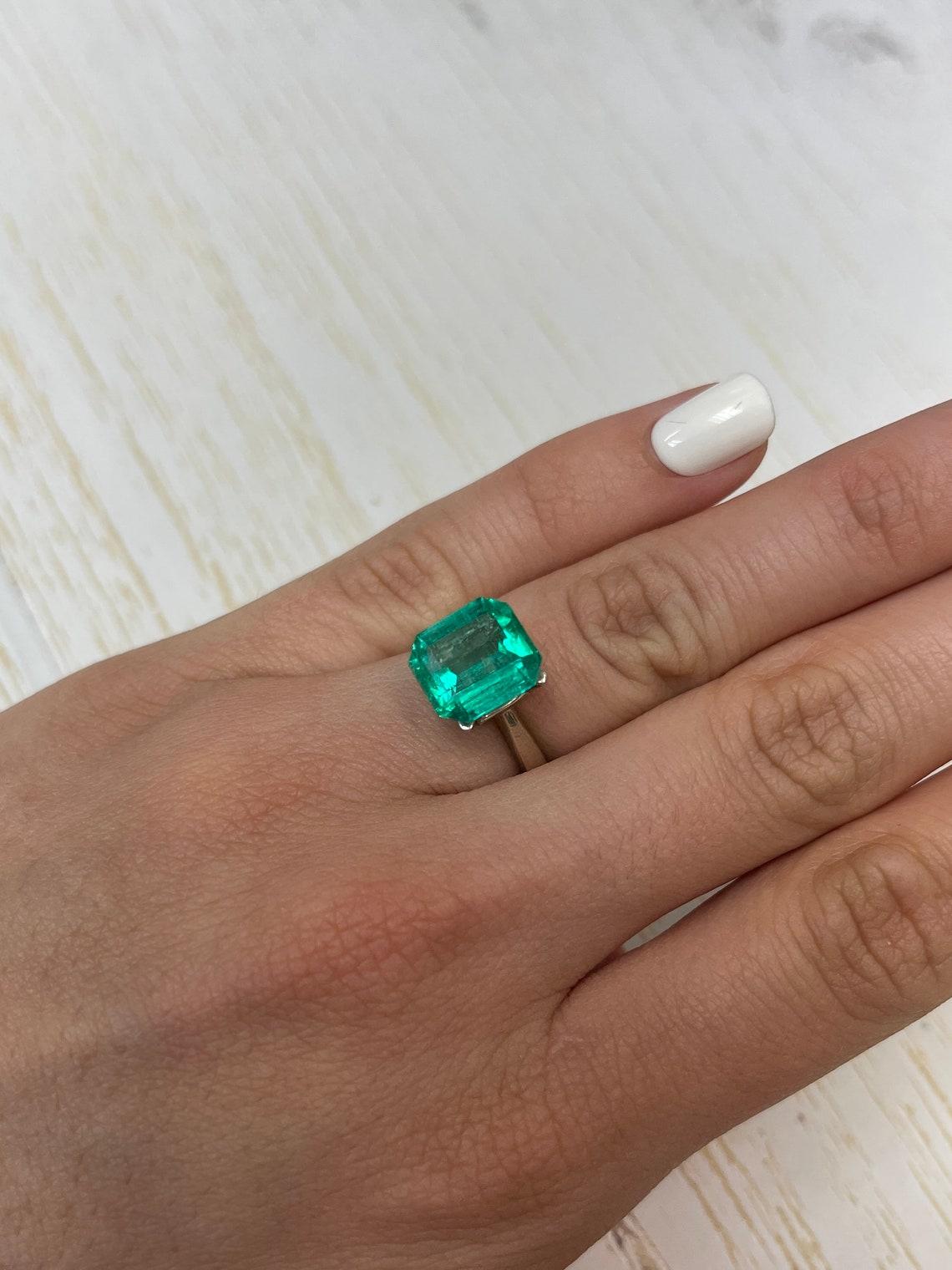 4.72ct Spready Bluish Green Asscher Cut Colombian Gem 11x10 Genuine May in vendita 3