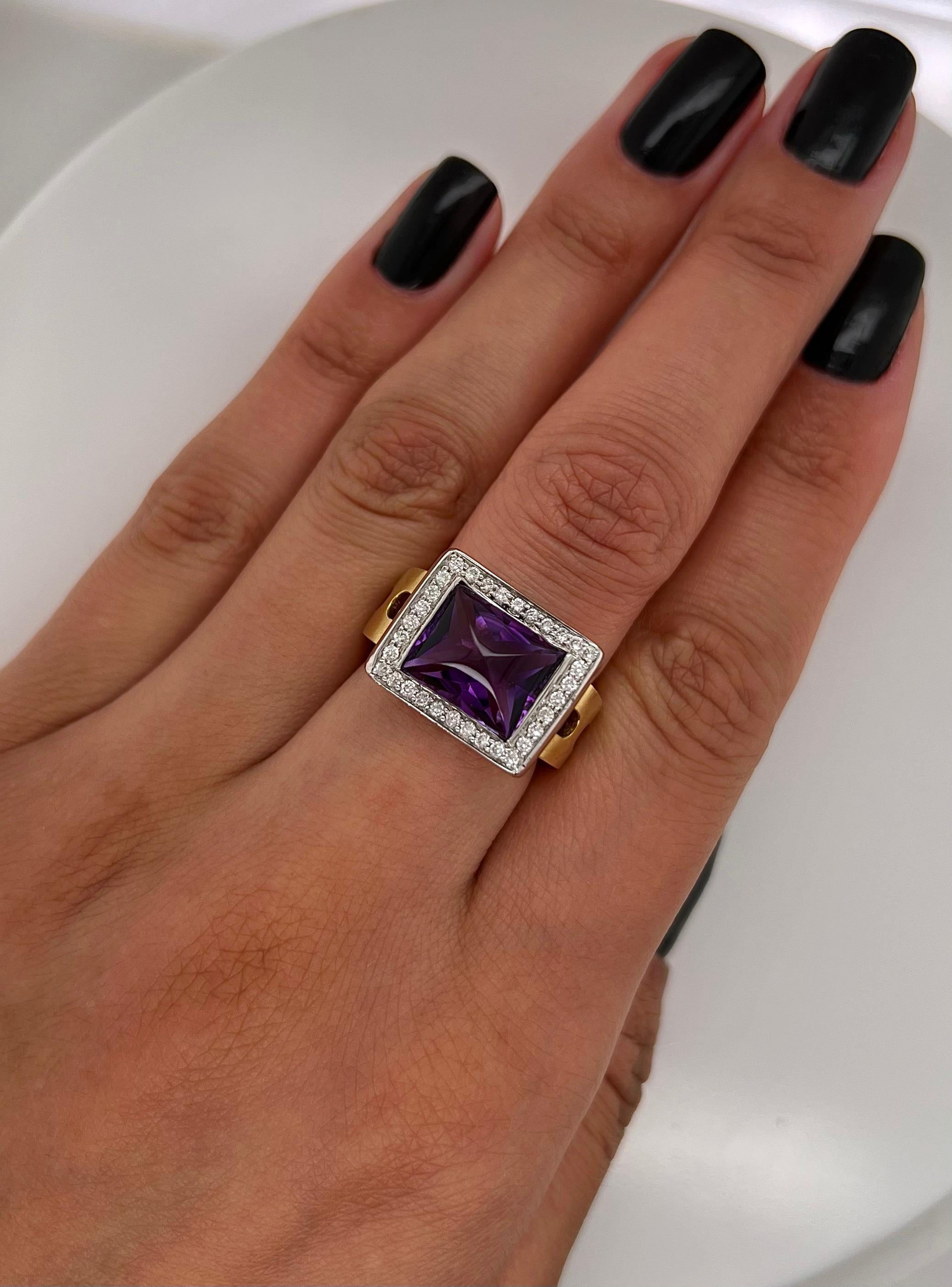 Women's or Men's 4.73 Carat Amethyst Ladies Diamond Ring For Sale