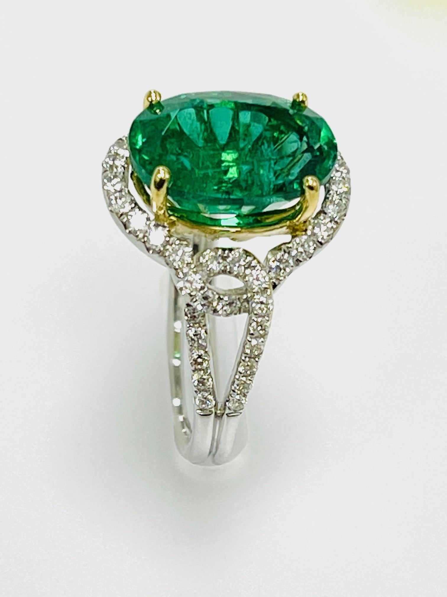 Oval Cut 4.73 Carat Emerald Diamond Cocktail Ring For Sale