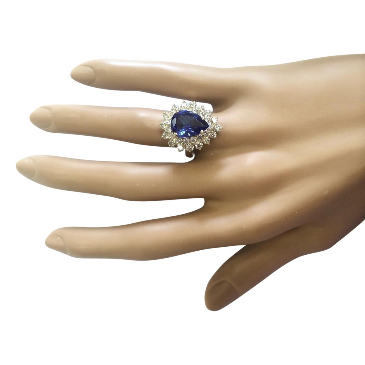 Pear Cut Exquisite Natural Tanzanite Diamond Ring In 14 Karat Yellow Gold  For Sale