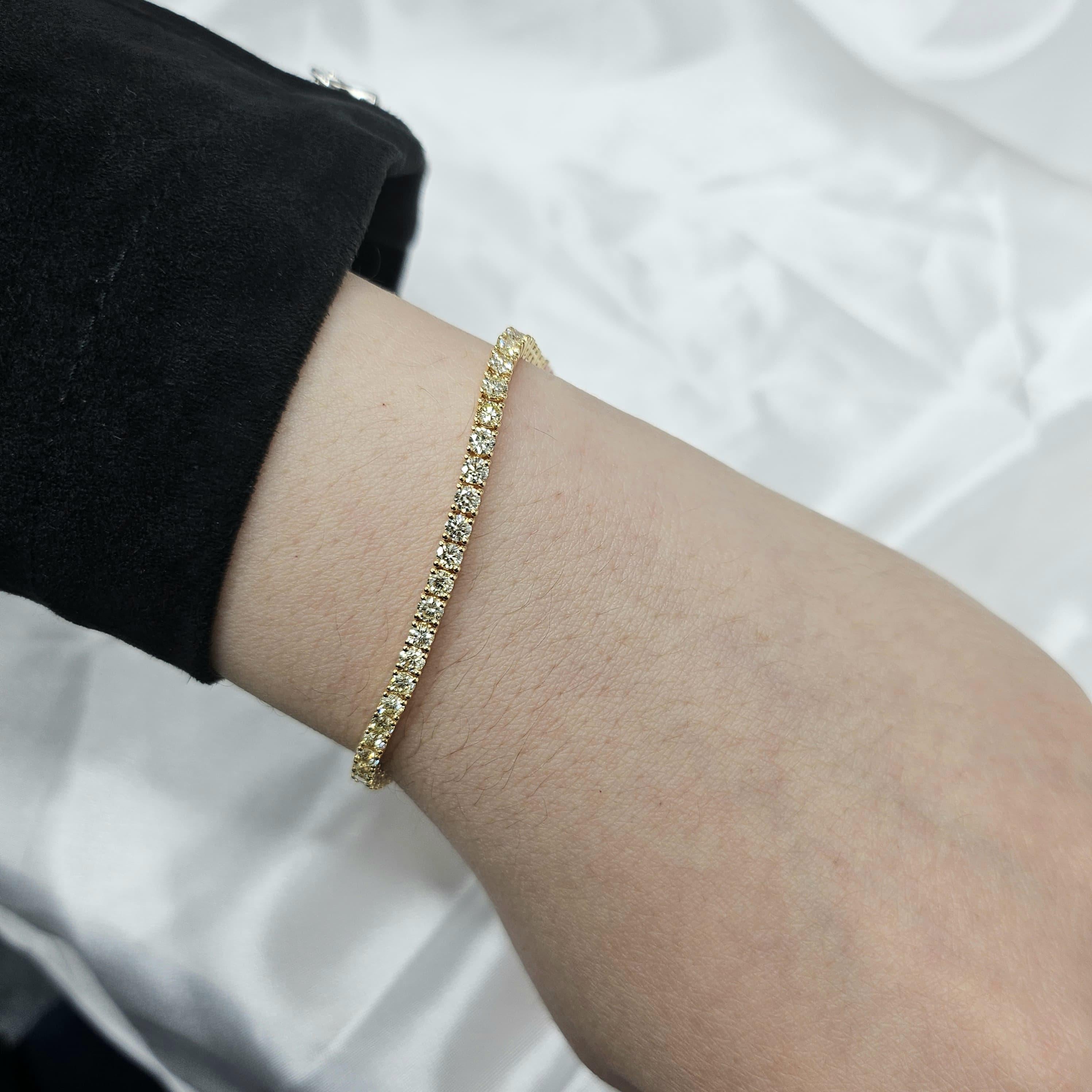 Bracelet tennis en or jaune 18 carats avec diamants ronds de 4,73 carats Unisexe en vente