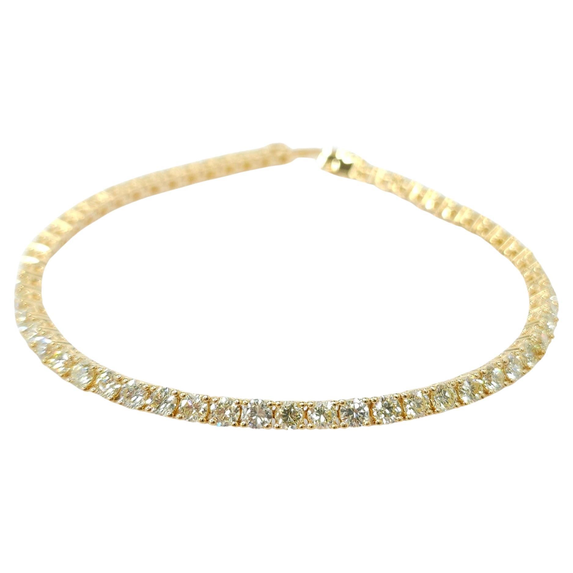 Bracelet tennis en or jaune 18 carats avec diamants ronds de 4,73 carats en vente