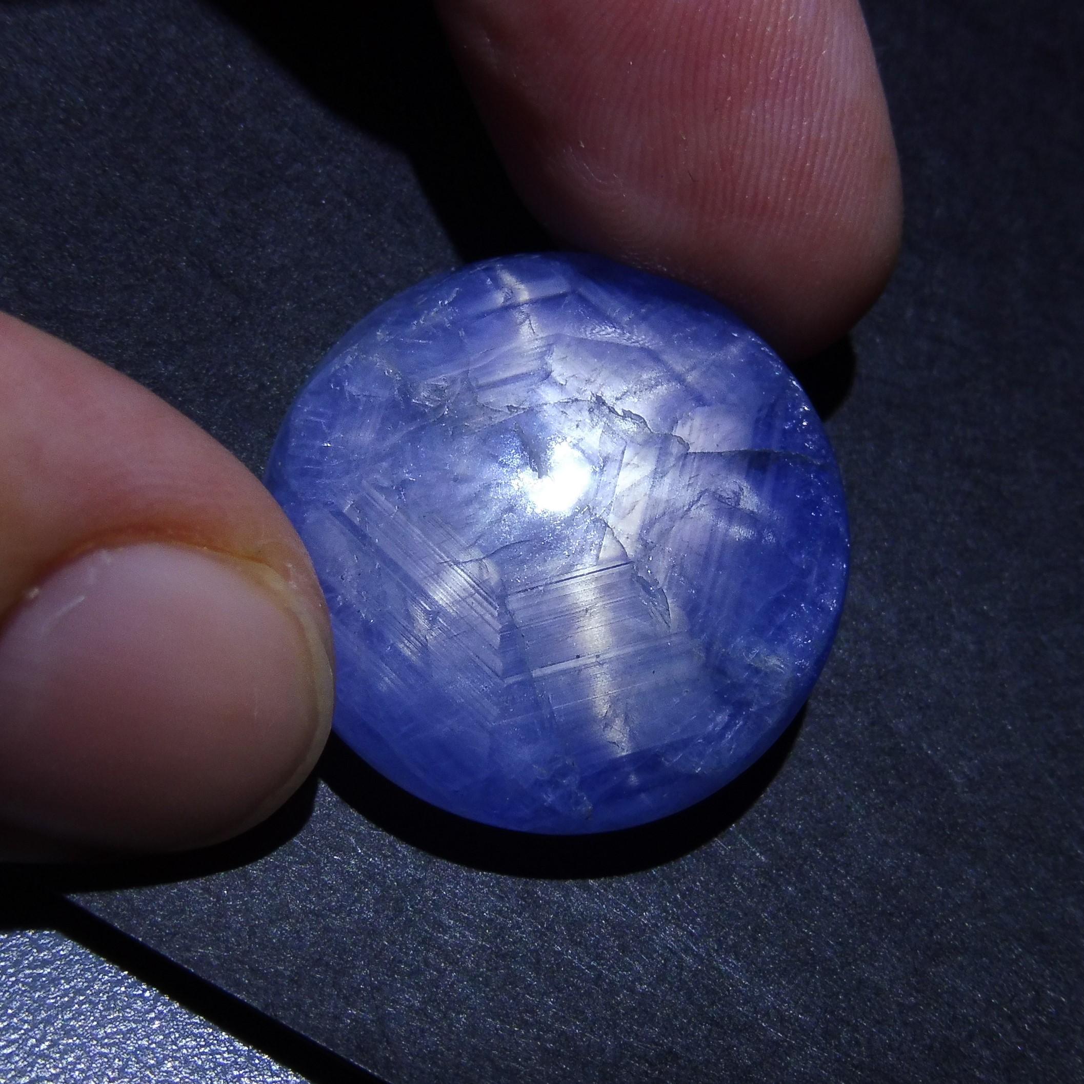 47.38 ct Round Star Sapphire For Sale 2
