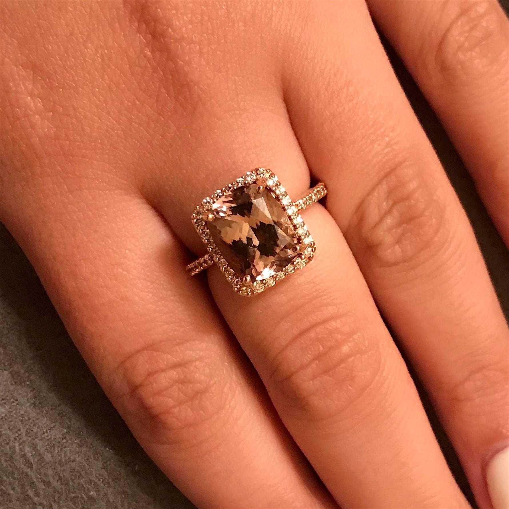 Contemporary 4.74 Carat Color Change Diaspore Ring