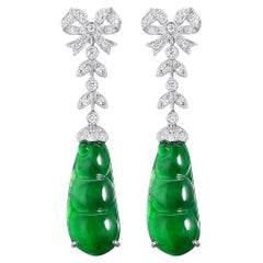 Boucle d'oreille pendante en jade et diamant de 4,74 carats en platium et or 18 carats