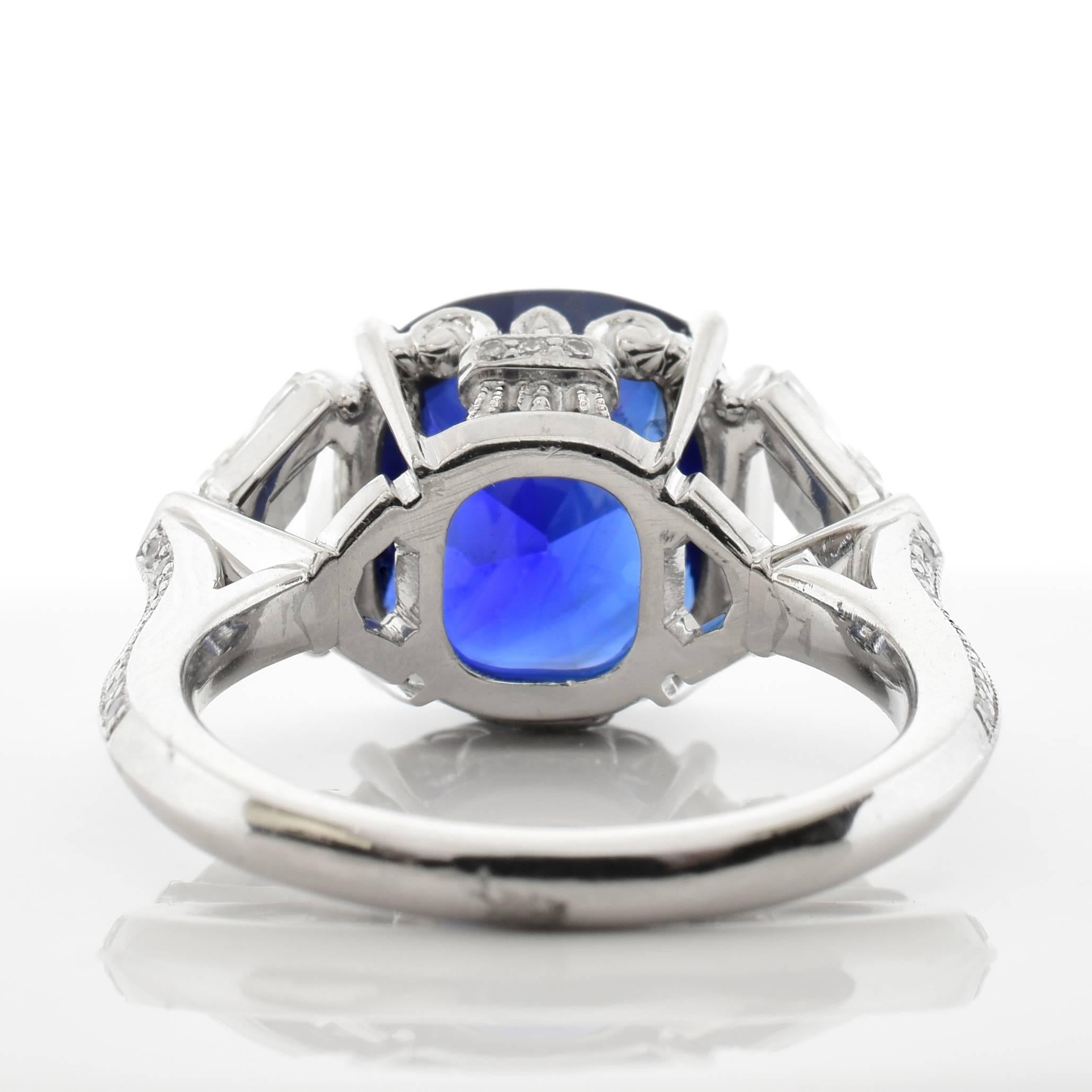 4.74 Carat Sapphire Diamond Platinum Ring In Excellent Condition In Los Angeles, CA
